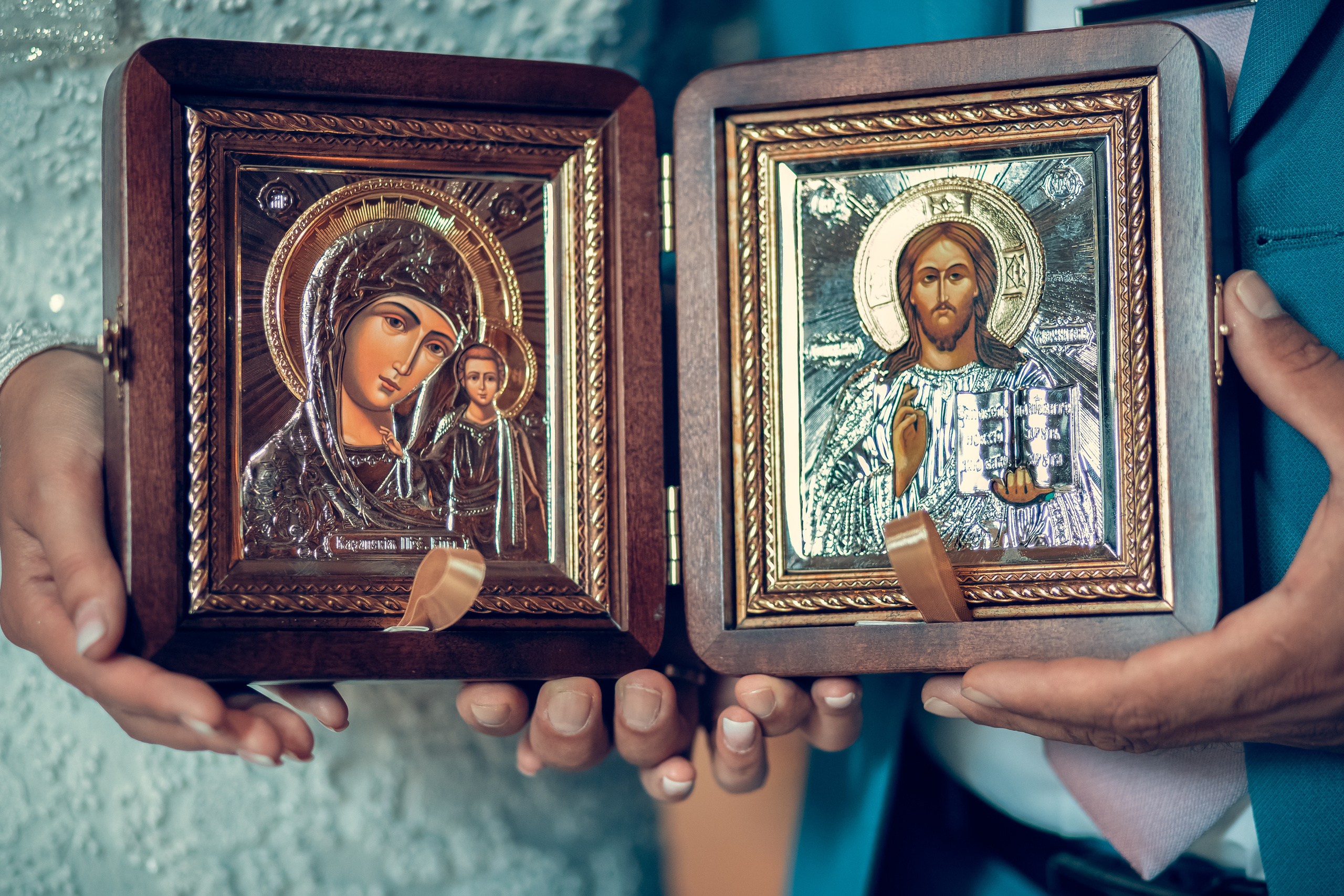 Венчание Дениса и Натальи в Соборе Александра Невкого. Екатерина Крапивина фотограф церковных Таинств в Нижний Новгороде