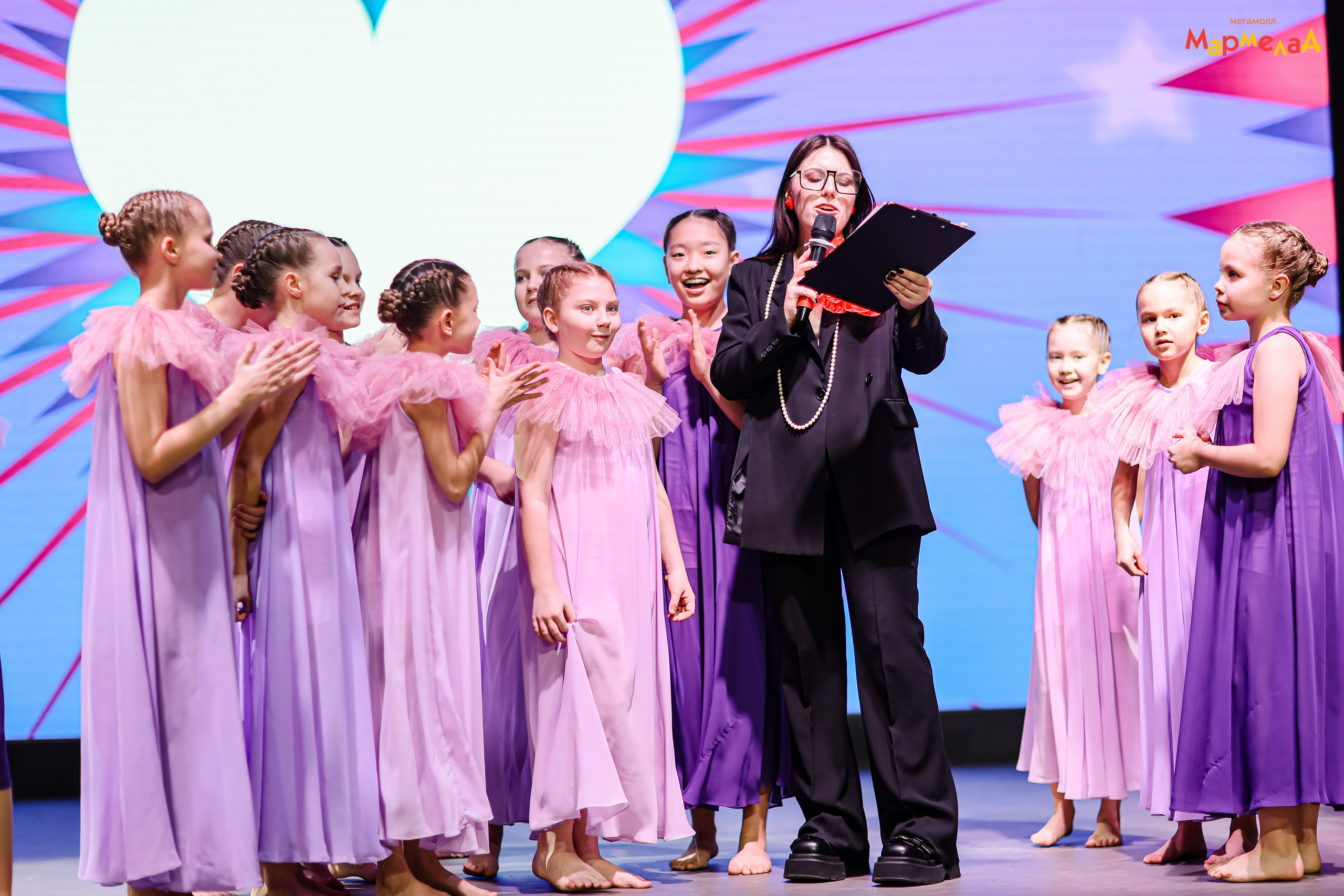 14.02 Любовь без границ в Мегамолл Мармелад. Команда специалистов в мире фотографии и видео. Детский фотограф, семейный фотограф