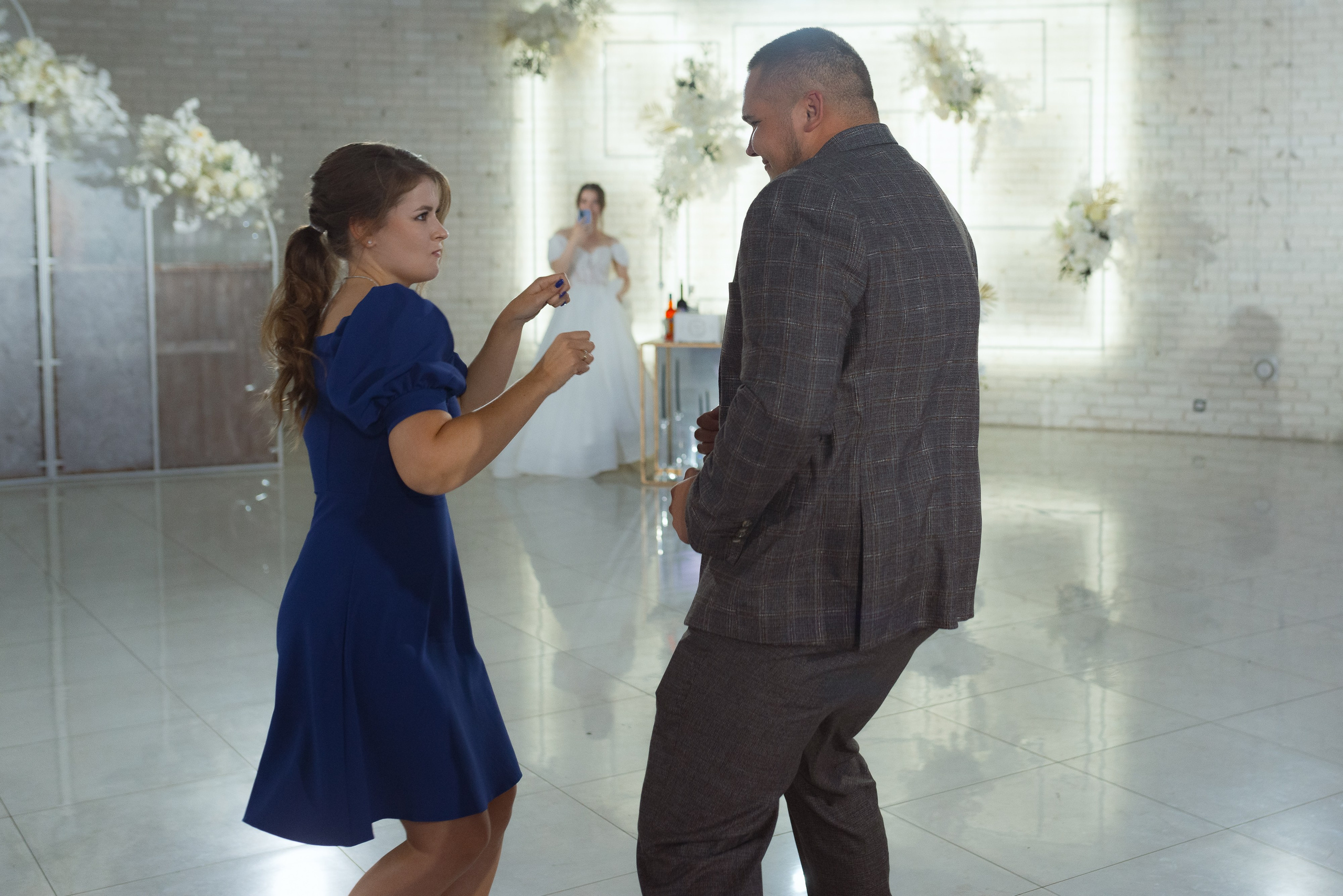 Свадьба Ирины и Дениса — Дом архитектора, Исаакий, Инженерный замок и банкет. Свадебный фотограф Дмитрий Родионов — Санкт-Петербург и Ленинградская область