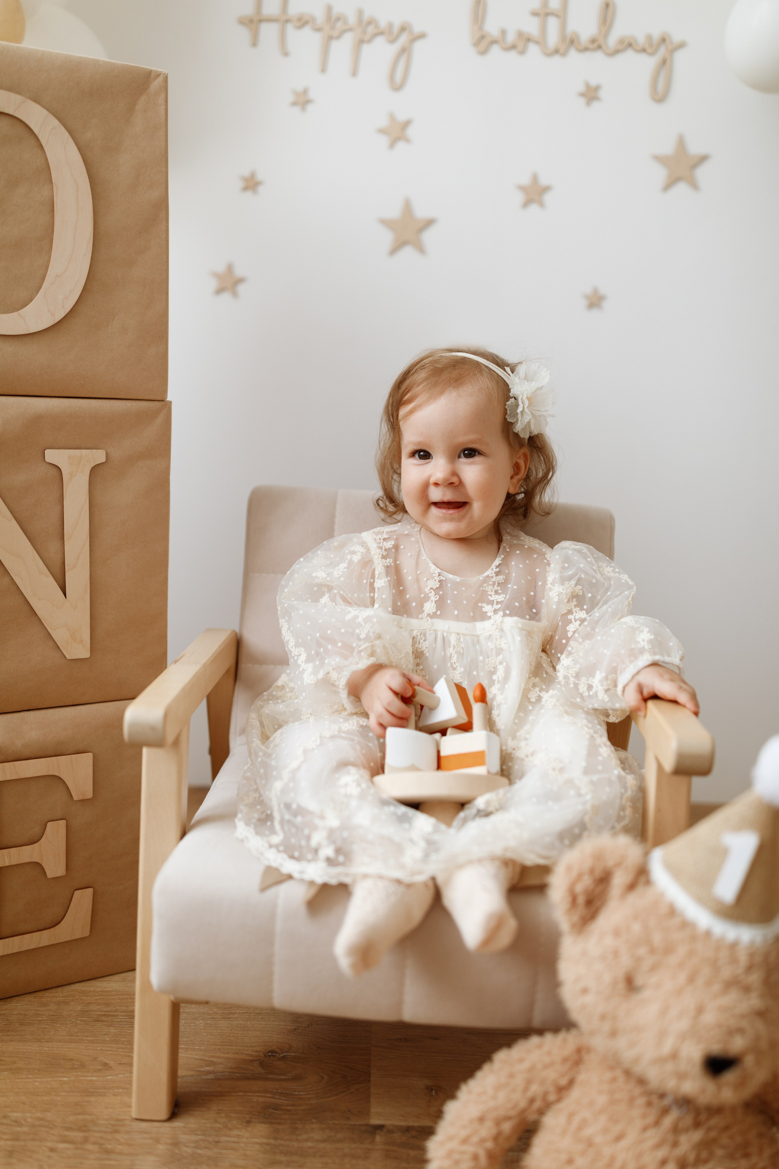 Викуле 1 год и ее первая ванна с колечками. Фотограф на годик Хабаровск Детский и семейный фотограф в Хабаровске Юлия Матвиенко