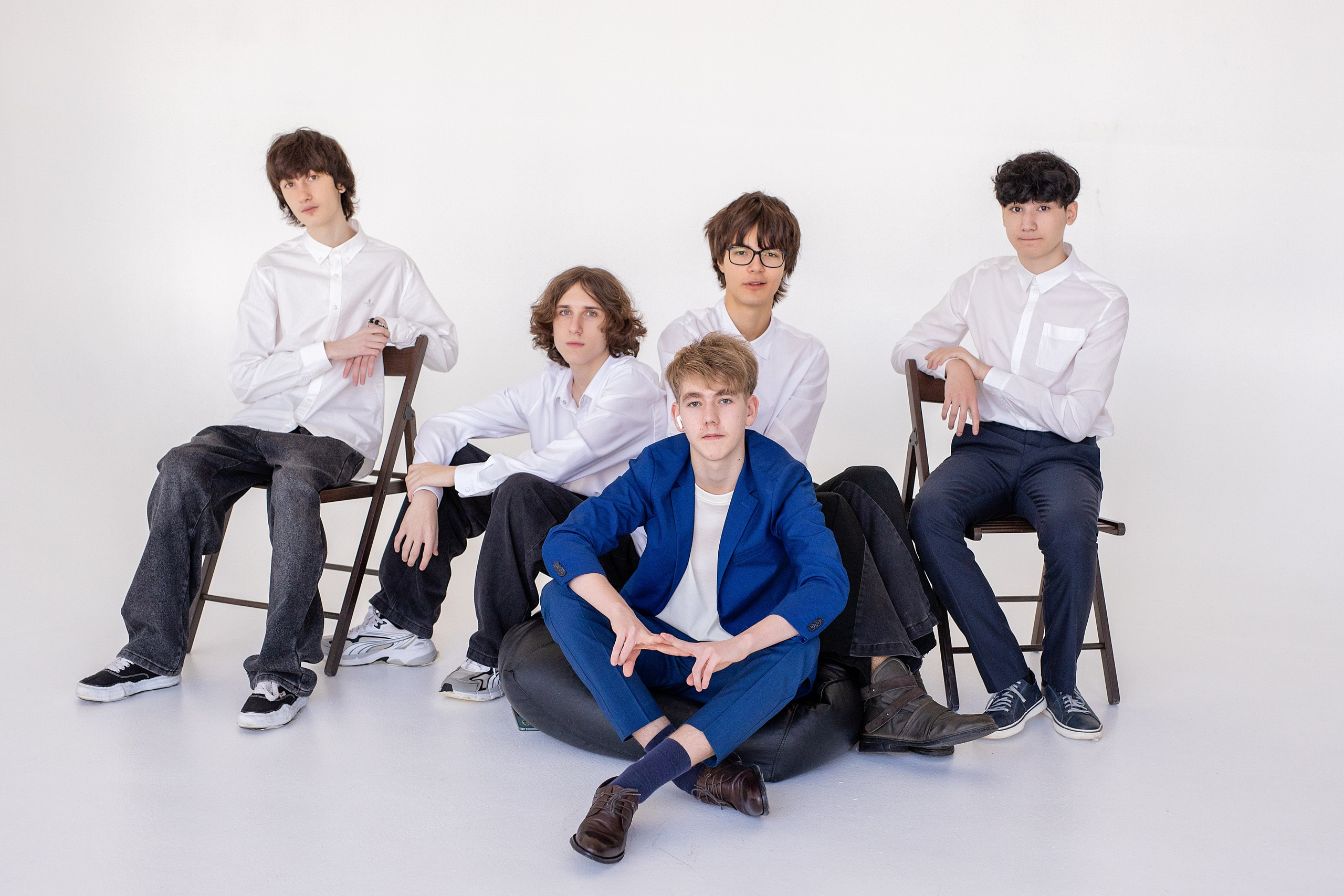 67 школа, 9б класс. Стильный выпускной альбом Владивосток фотограф Вероника Мигачева