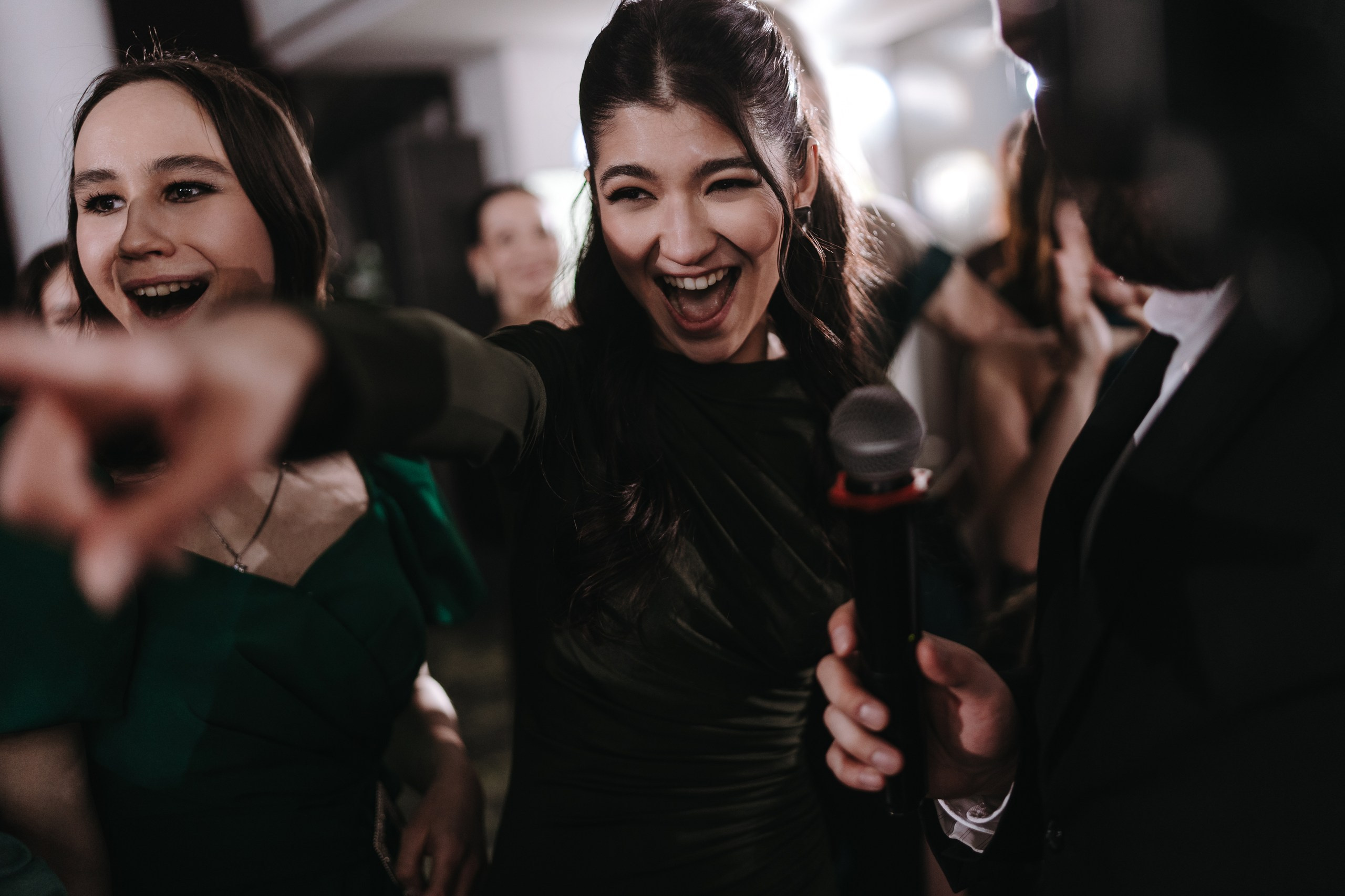 РЕСТОРАН ТАРАТАУ, ВЕДУЩИЙ АЗАТ ГАЙСИН И АРТУР ИЛЬЯСОВ УФА