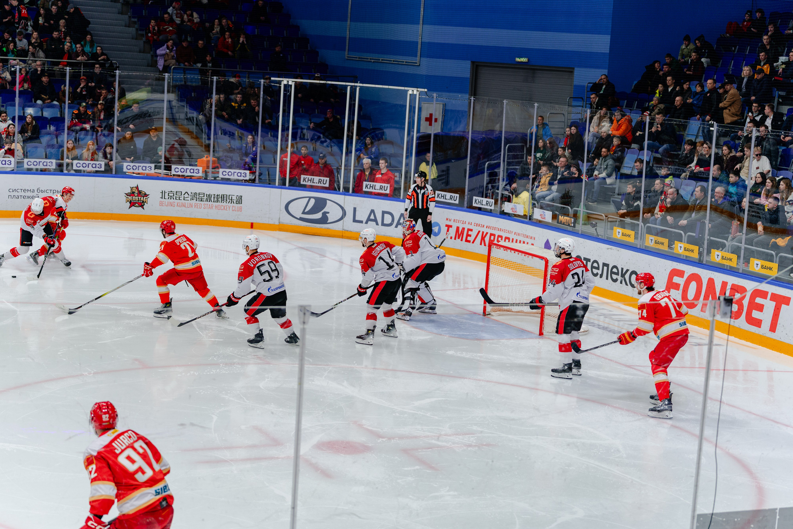 КХЛ КУНЬЛУНЬ РС — АВАНГАРД 22 МАРТА 2025. Репортажный фотограф в Москве Измалков Артем