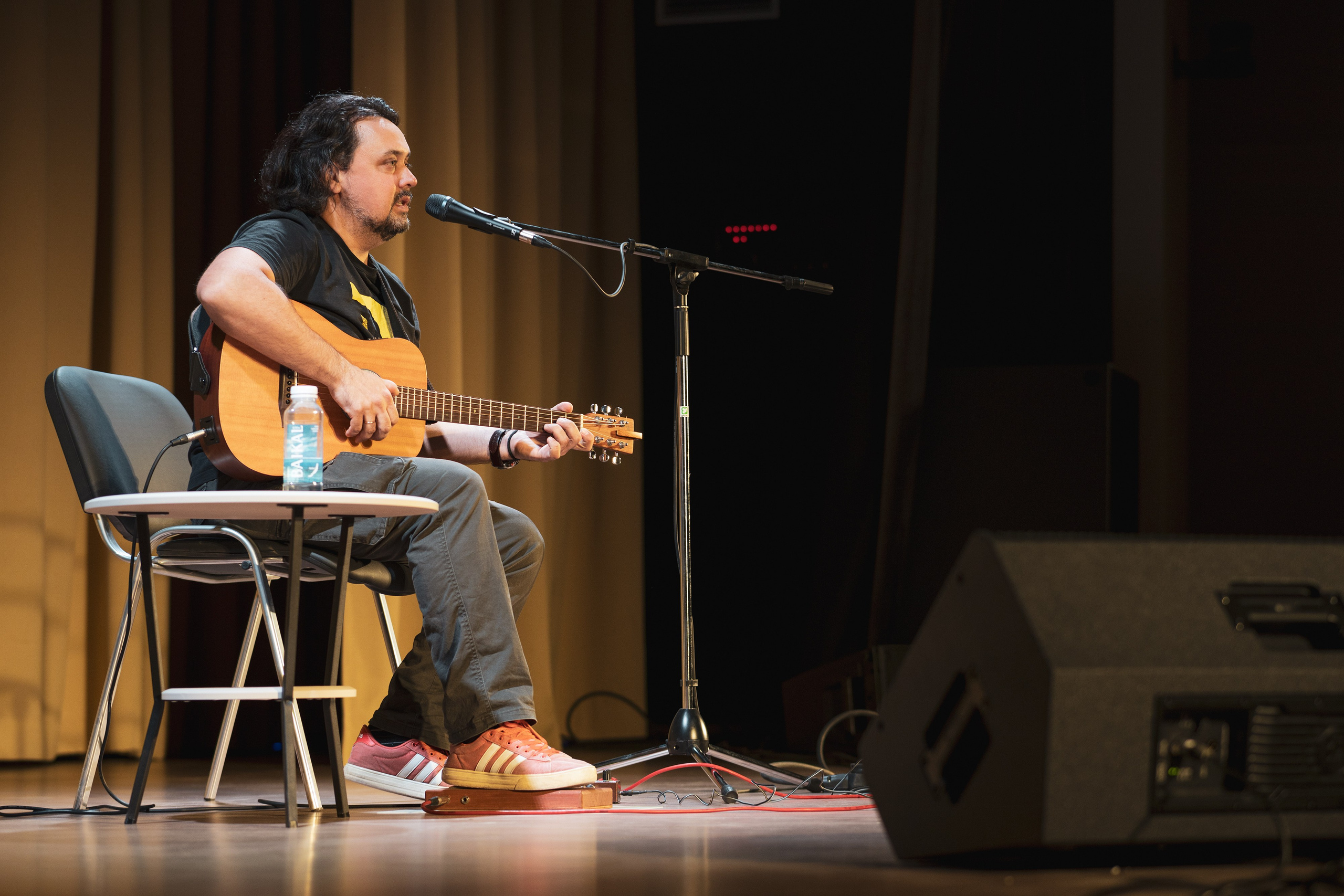 Концерт Константина Завалина в Клевер центре. Каменск-Уральский. Фотограф в городе Каменск-Уральский — Метелёв Андрей