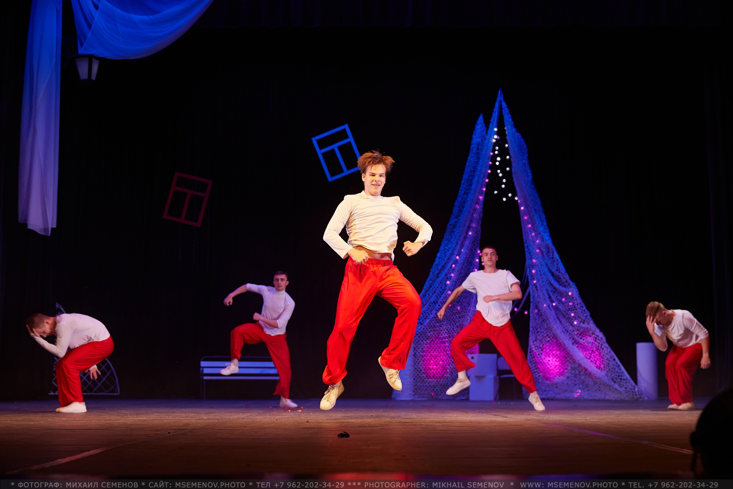 АНОНС фоторепортажа «Танцуй вопреки…» Танцевальный клуб «Априори». Фотограф, фотопроекты Михаила Семенова в Ярославле. Фотошкола