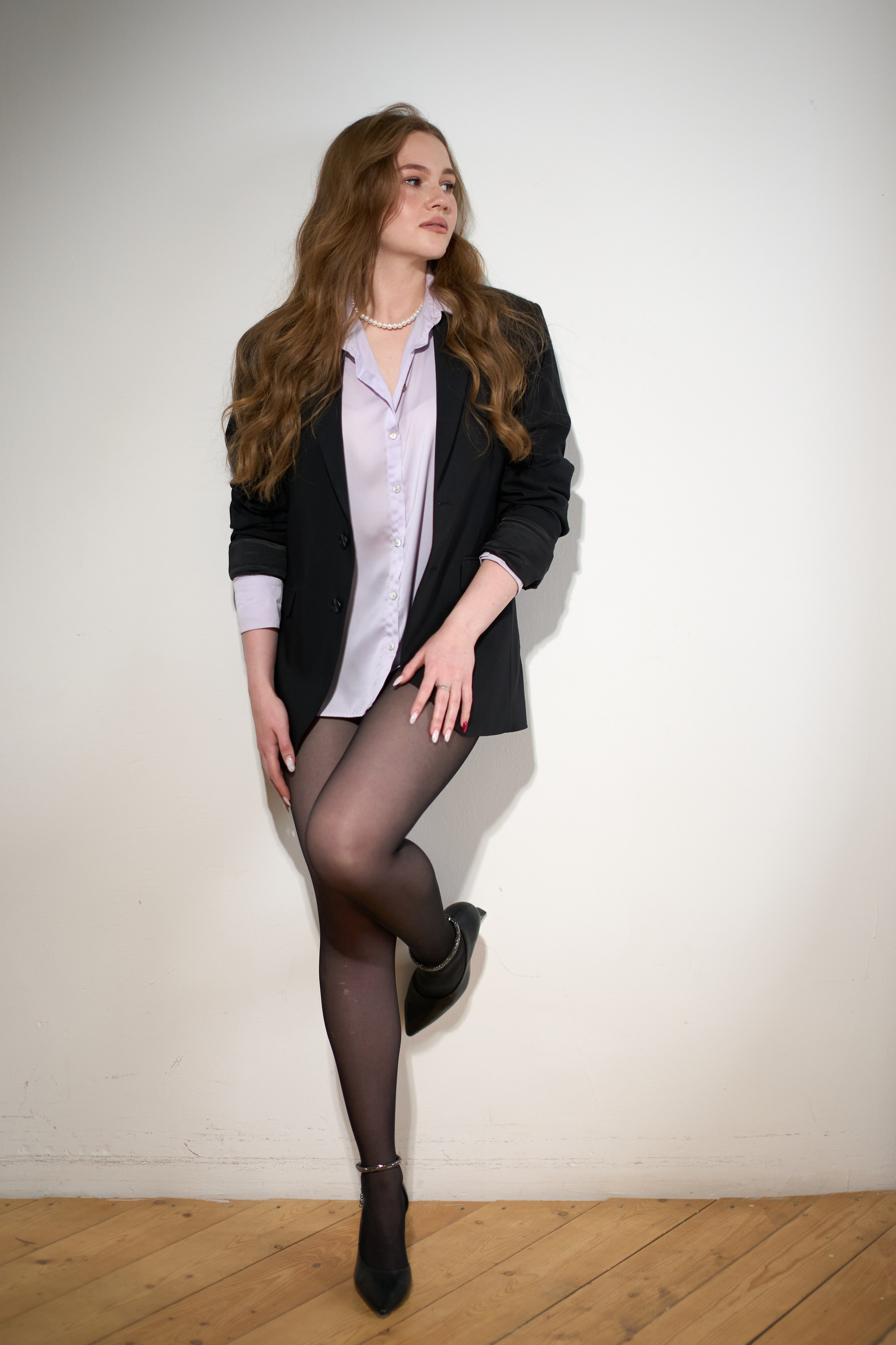 Индивидуальная женская фотосессия в фотостудии для Марины. Репортажный и женский фотограф в Новосибирске