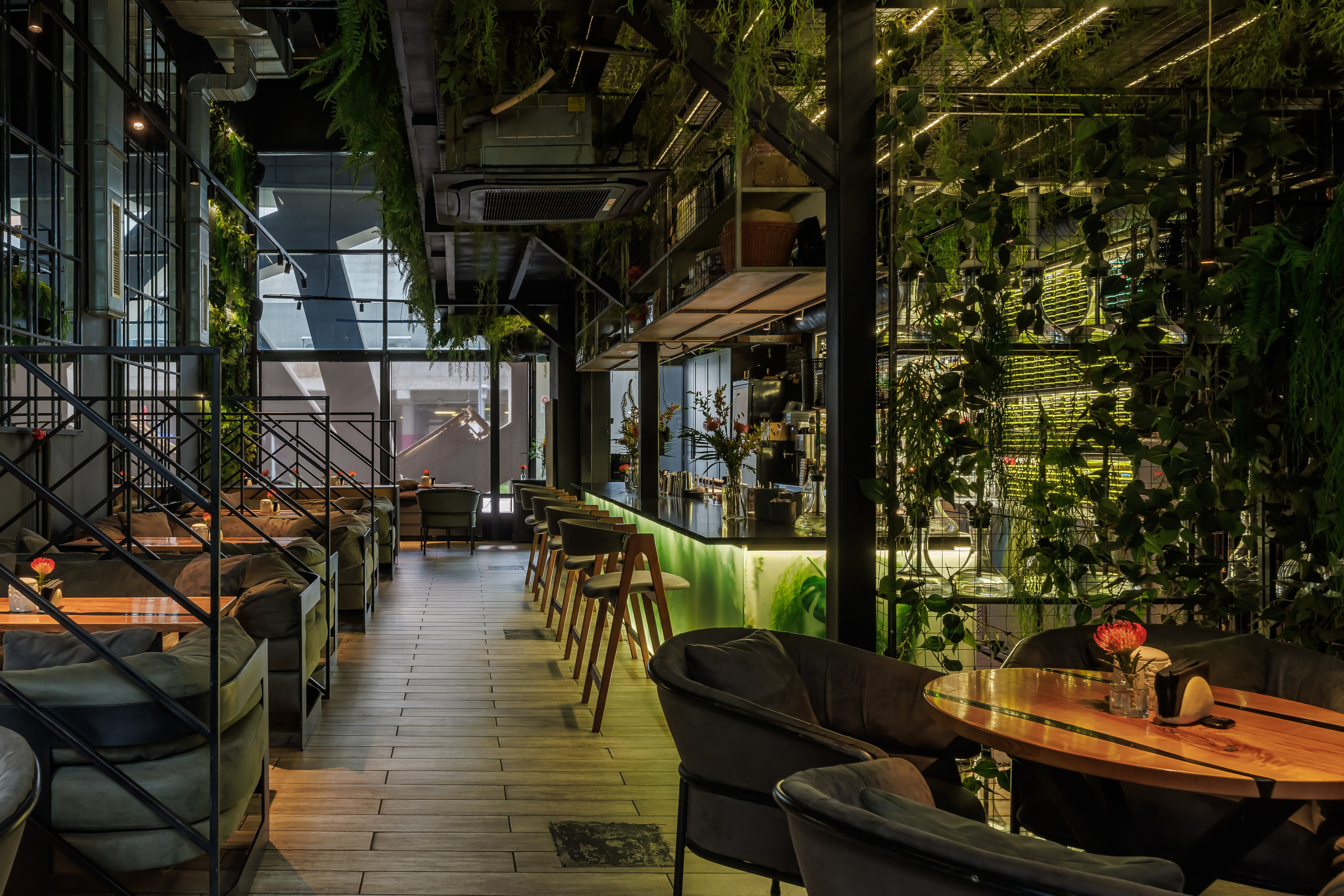 Интерьерная фотосъёмка кафе, ресторанов и баров в Москве. Интерьерный фотограф Дмитрий Медведев. Фуд-фотограф в Москве Дмитрий Медведев. Фуд-фото и контент для ресторанов, кафе и баров