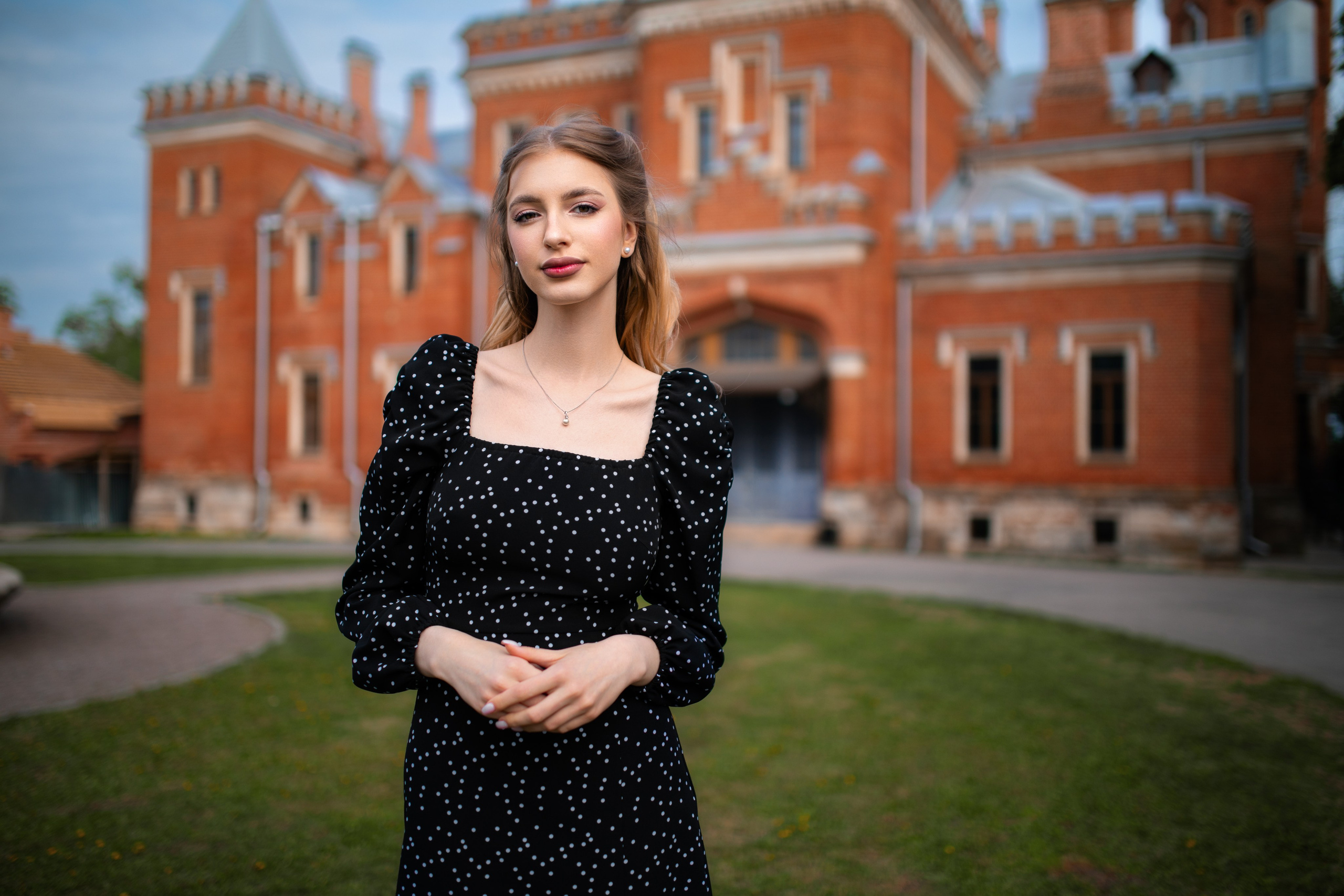 Фотосет с Ксенией на природе в Рамони в формате для «себя». Дмитрий Шульгин, портретный фотограф в Воронеже