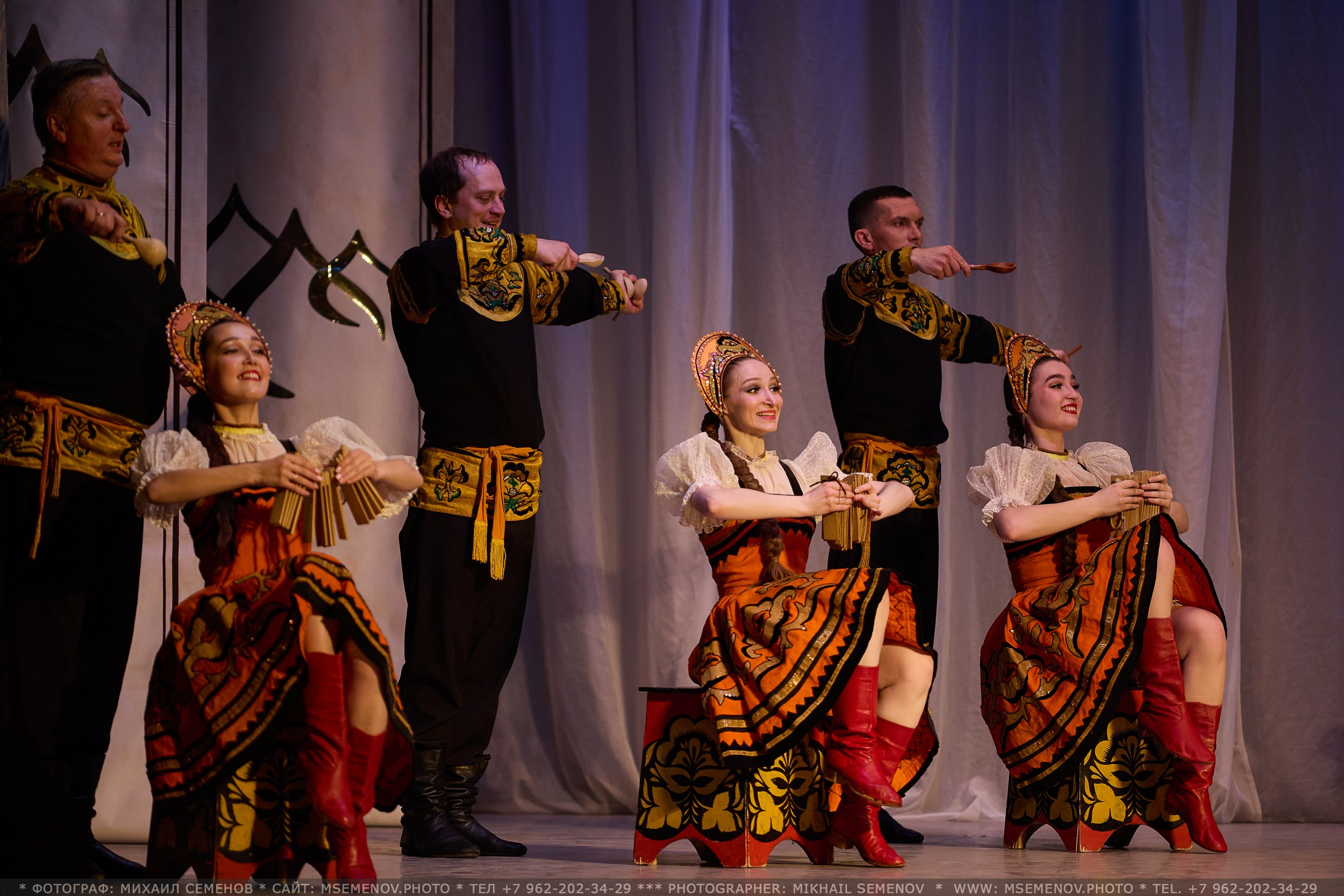 Фоторепортаж с Концерта «Волжанка» и «Задоринка»