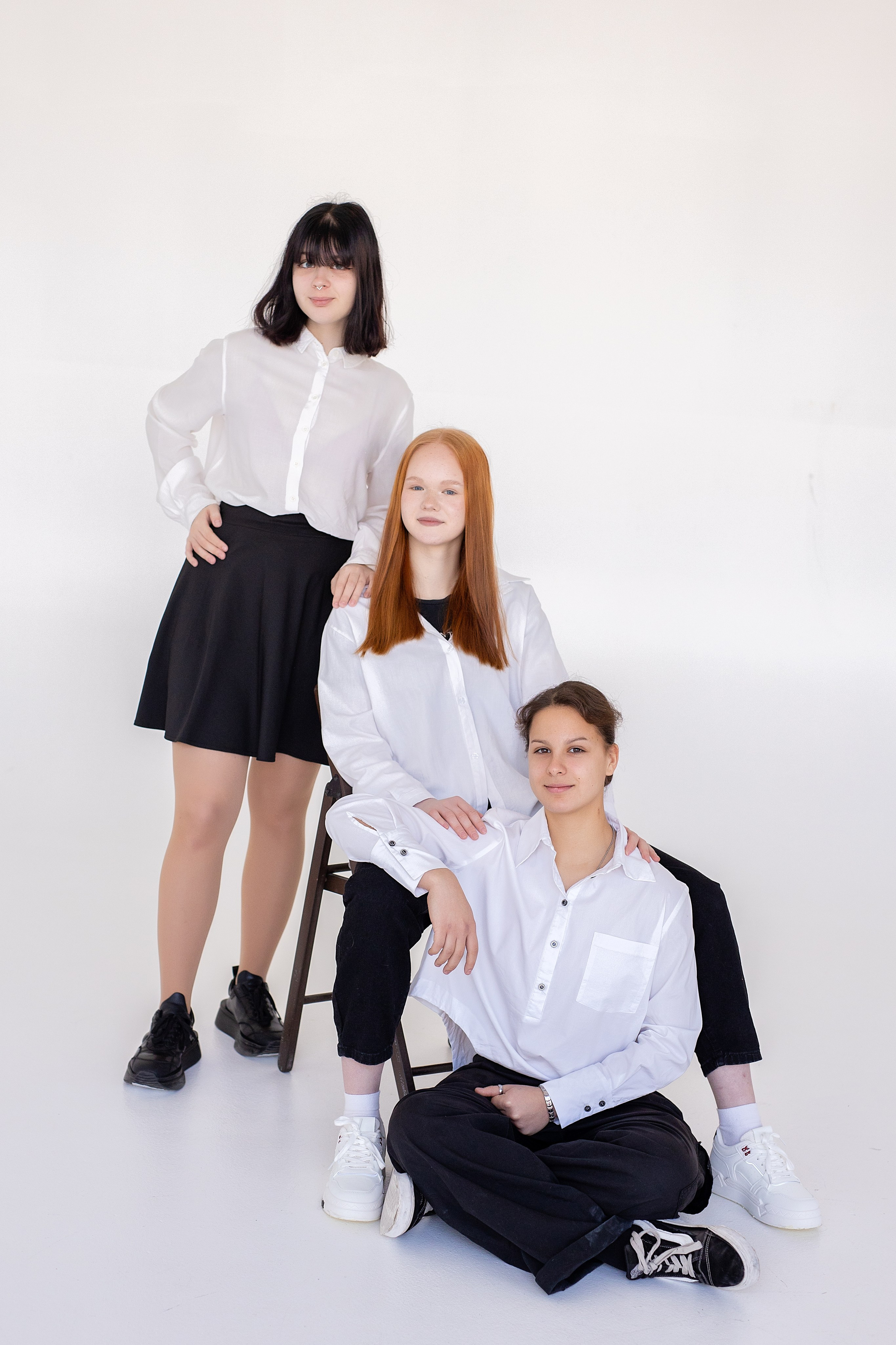 67 школа, 9б класс. Стильный выпускной альбом Владивосток фотограф Вероника Мигачева