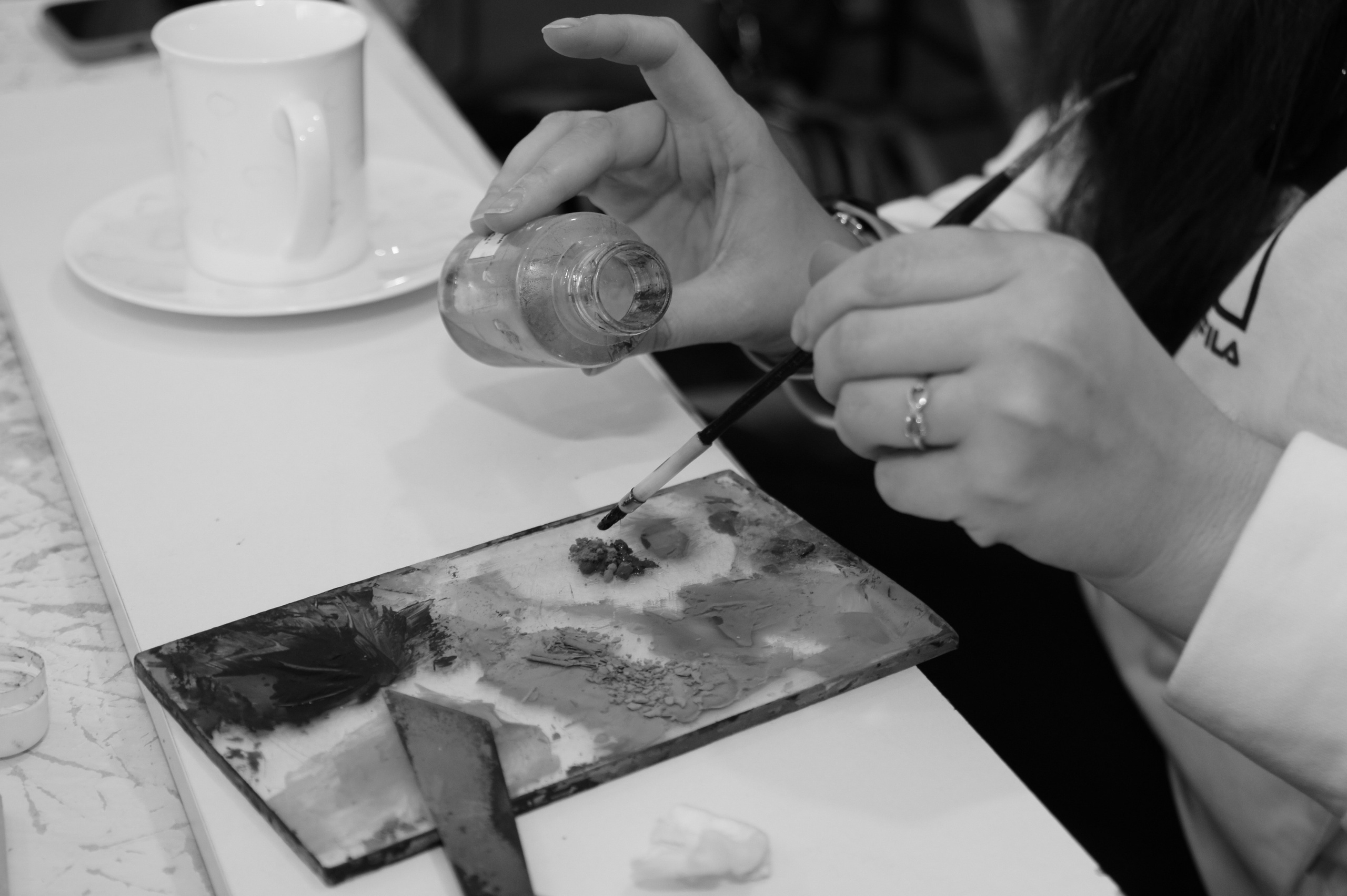 Мастерская у Нины Ковалевской. Фотограф Егор Целнаков