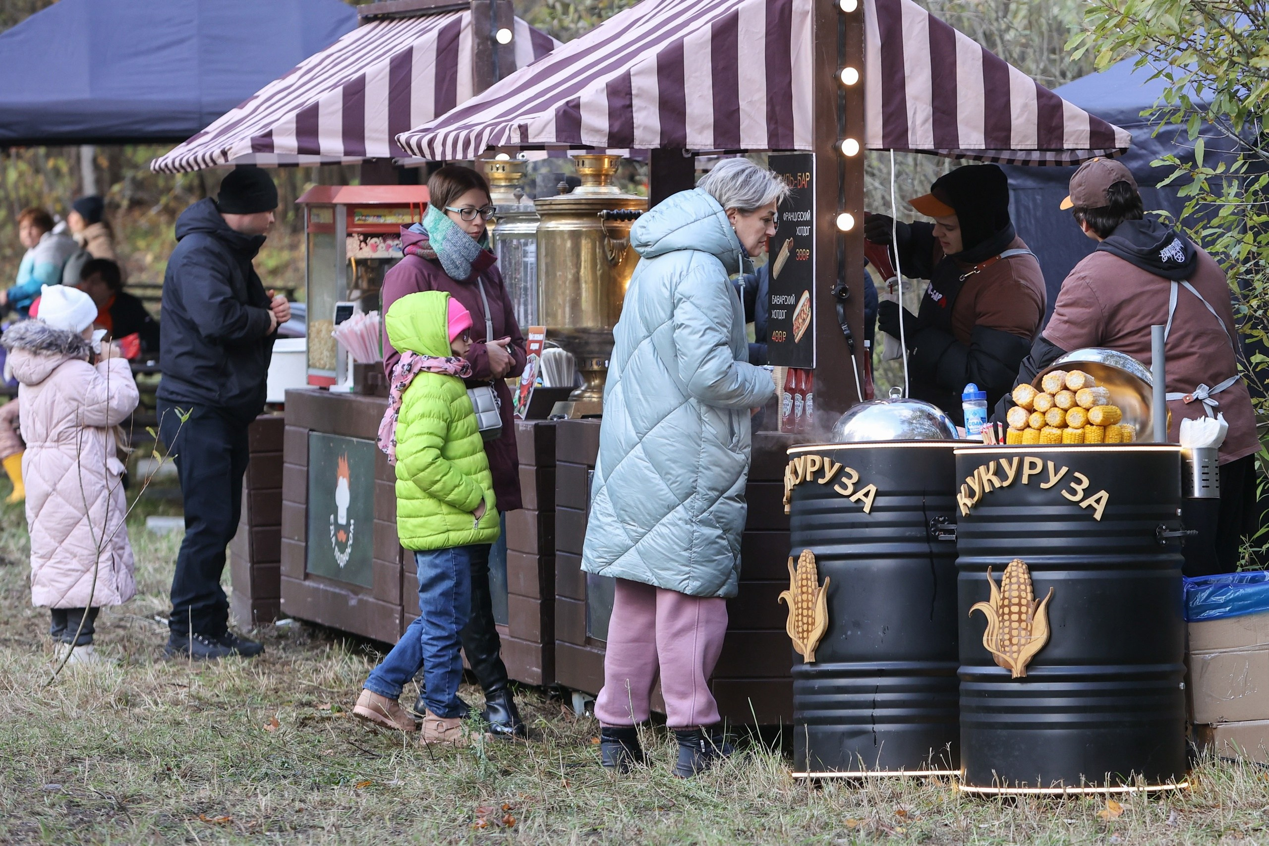 Гонки Четырех — Races Of Four. Выпускные альбомы и школьный фотограф в Подольске, Троицке, Щербинке, Москве и Московской области