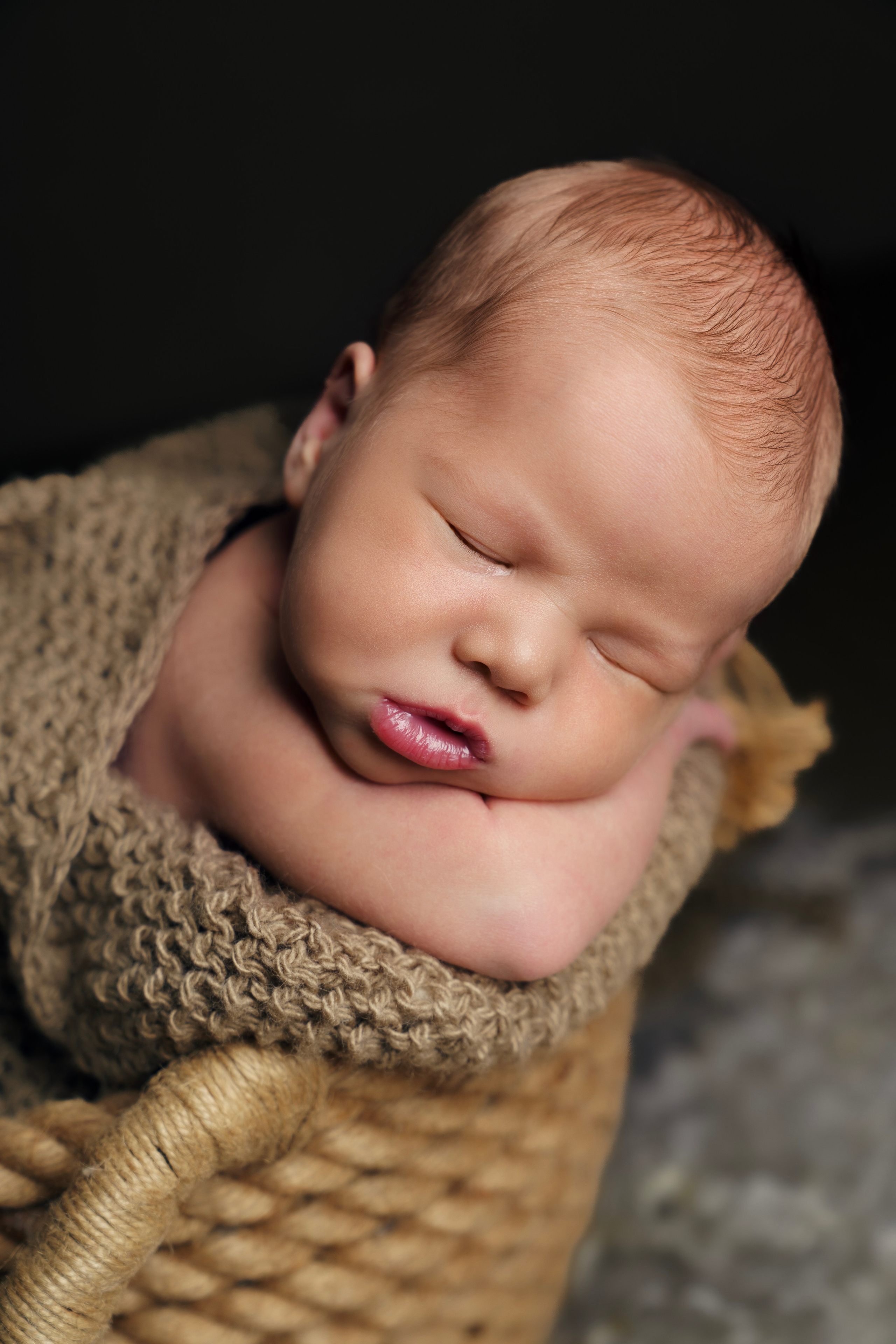 Фотосессия новорожденного (newborn). Фотограф новорожденных, детей до года и беременных в Симферополе