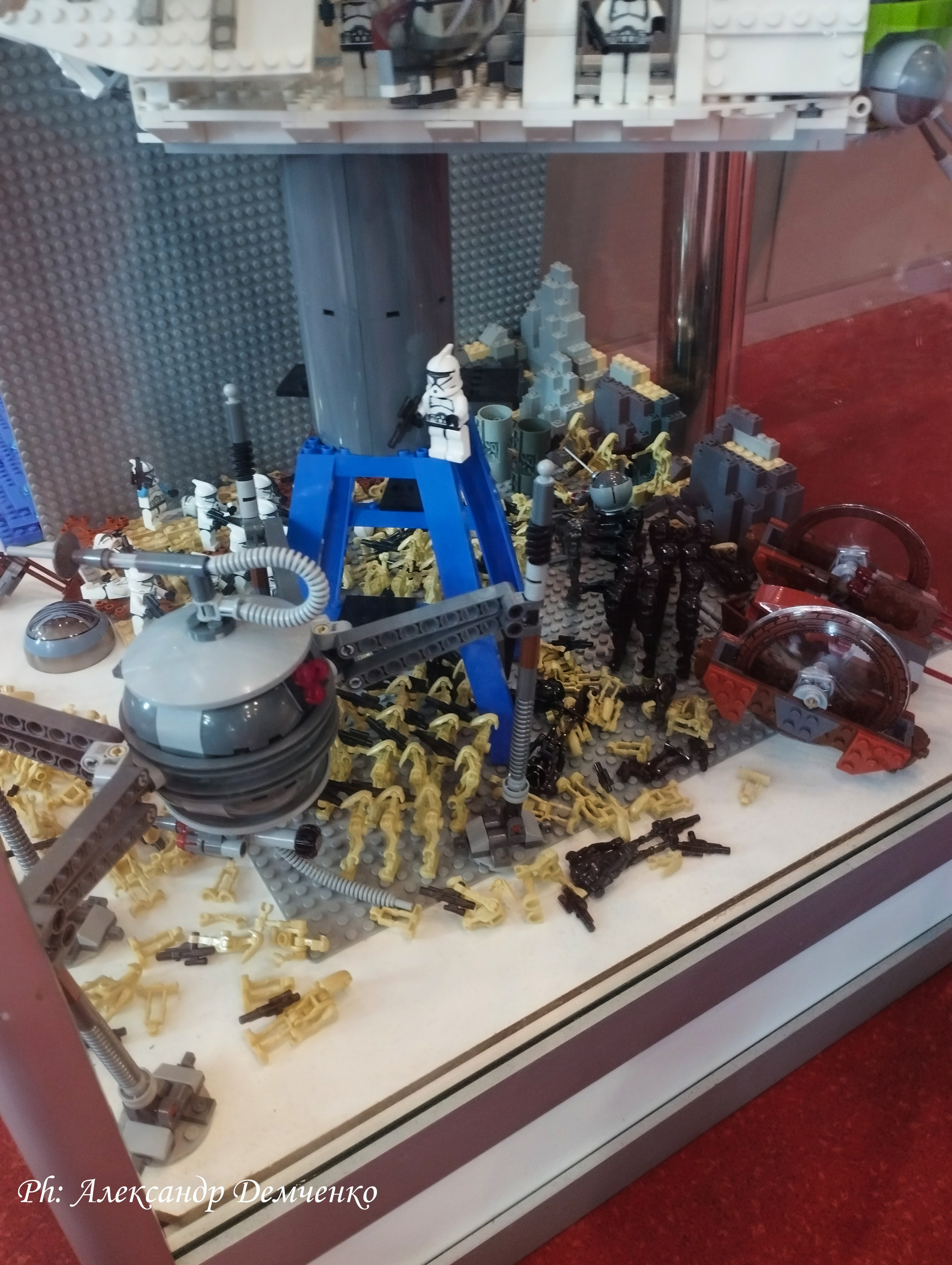 Фотосессия в музее Звездные Войны Далёкой Галактике в Москва