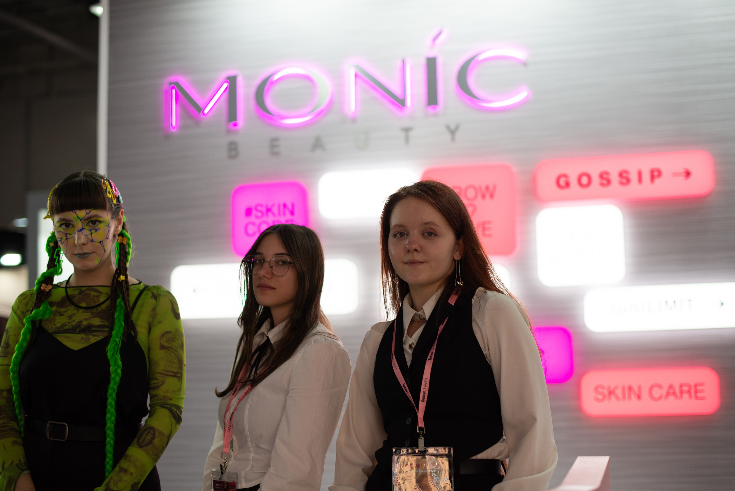 InterCHARM 2025 осень. Victoria Radjevna Репортажный Фотограф — Видеограф Москва • Санкт-Петербург