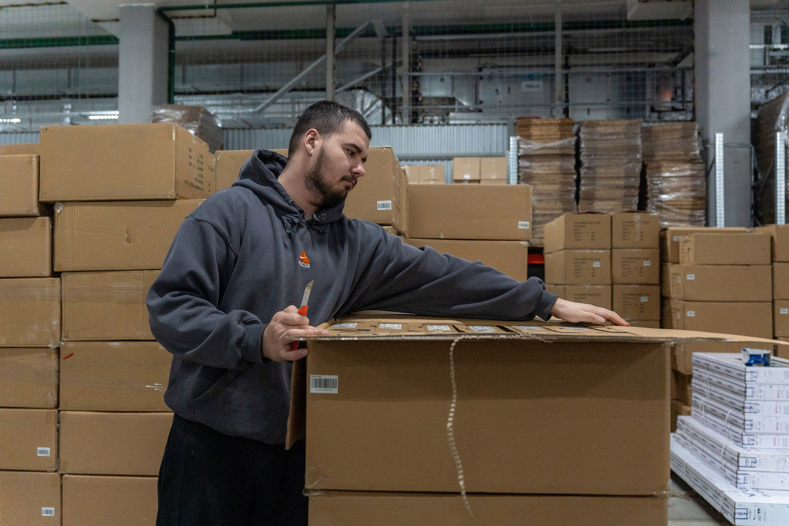 Фотосессия на складе фулфилмента в Фудсити, фотосъемка на складе