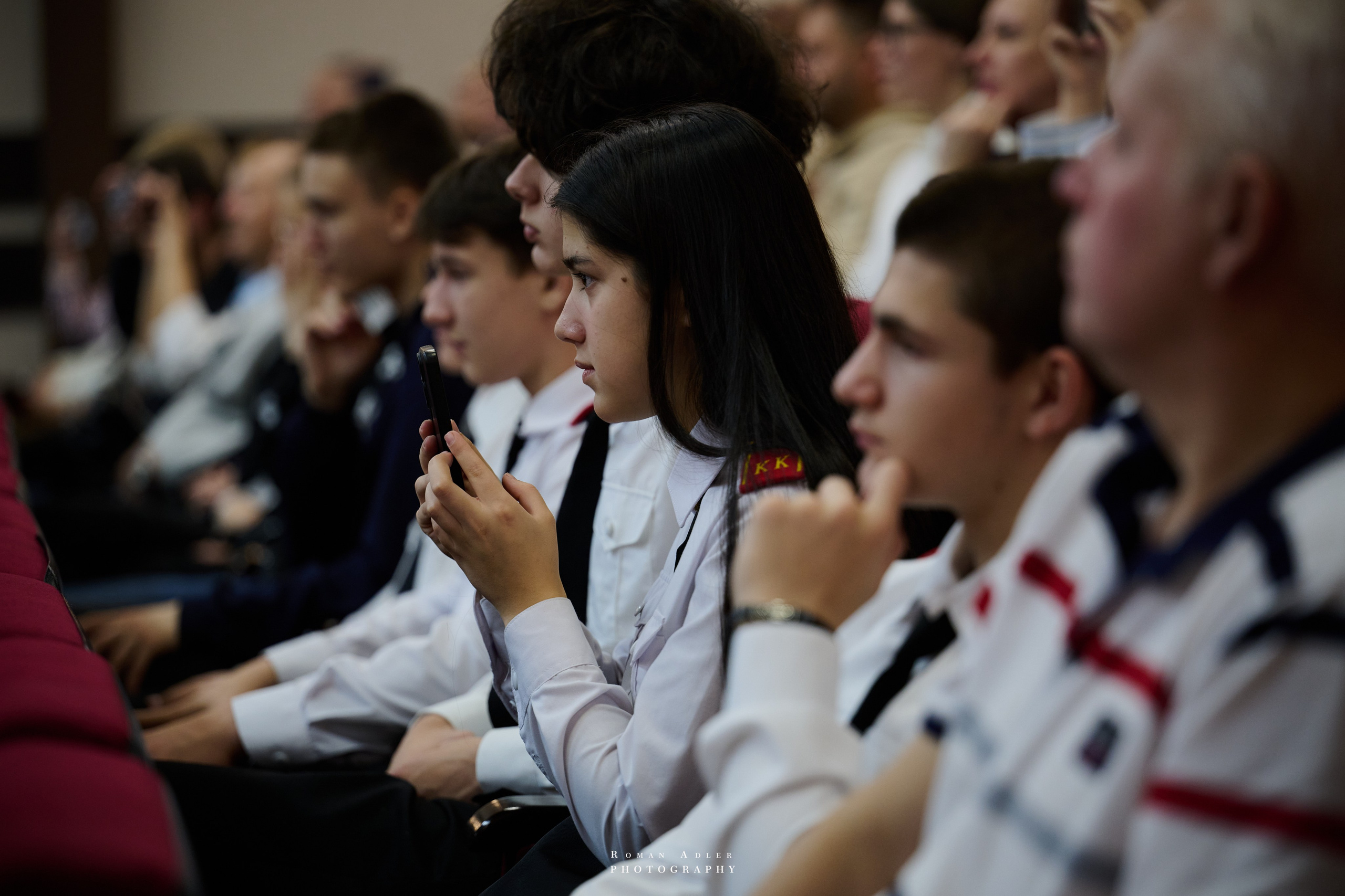 ДК «Победа» выставка фотопроекта «Территории». Фотограф Роман Адлер