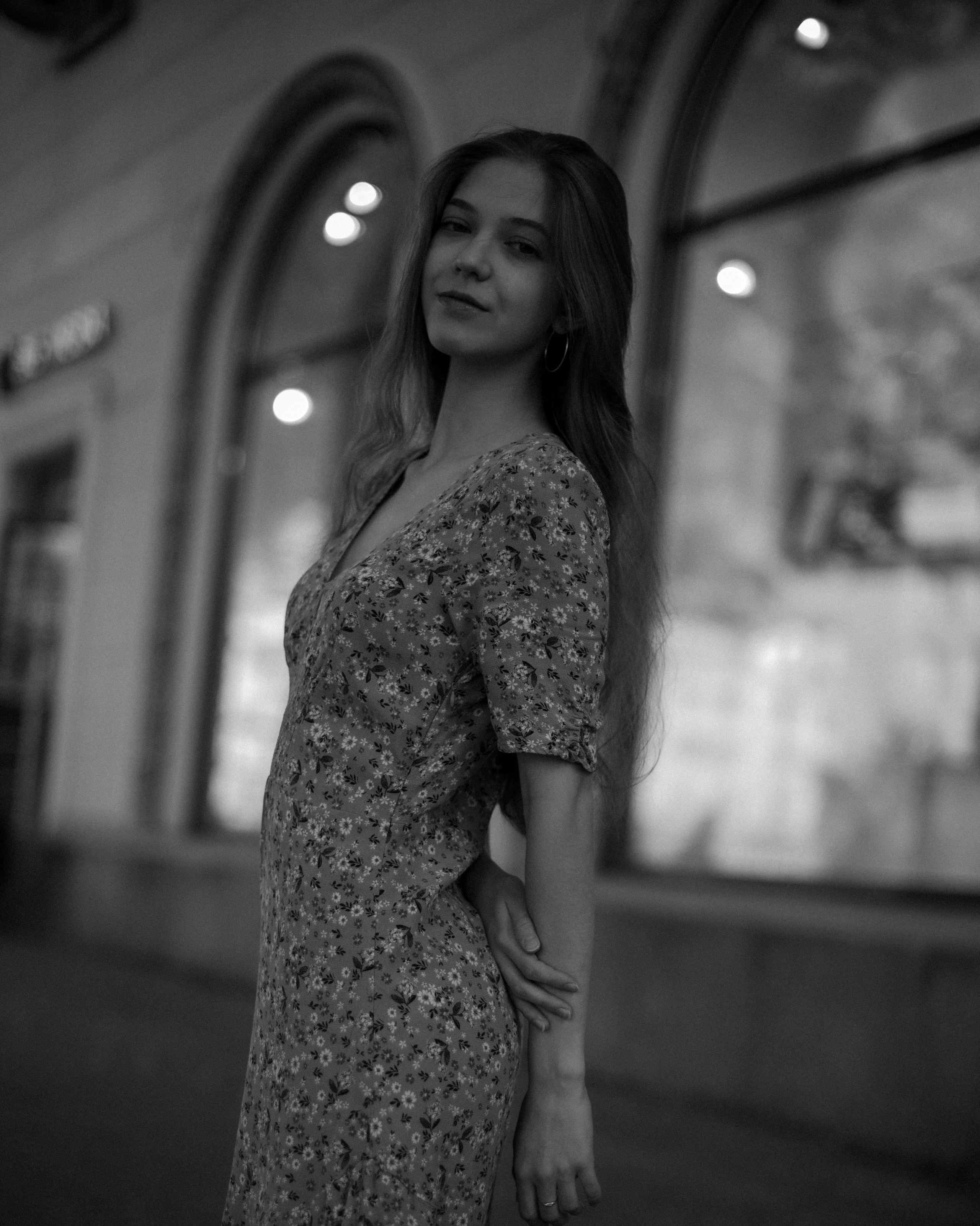 Ася. Женский фотограф. Создатель украшений ручной работы. Модель