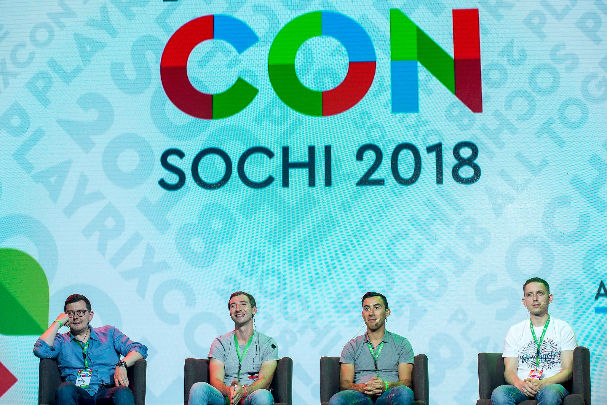 Основали компании Playrix братья Игорь и Дмитрий Бухманы, родившиеся в Вологде. В прошлом году Bloomberg оценивал состояние Бухманов в $3,9 млрд на каждого. Съемка для Playrix 2018 году.