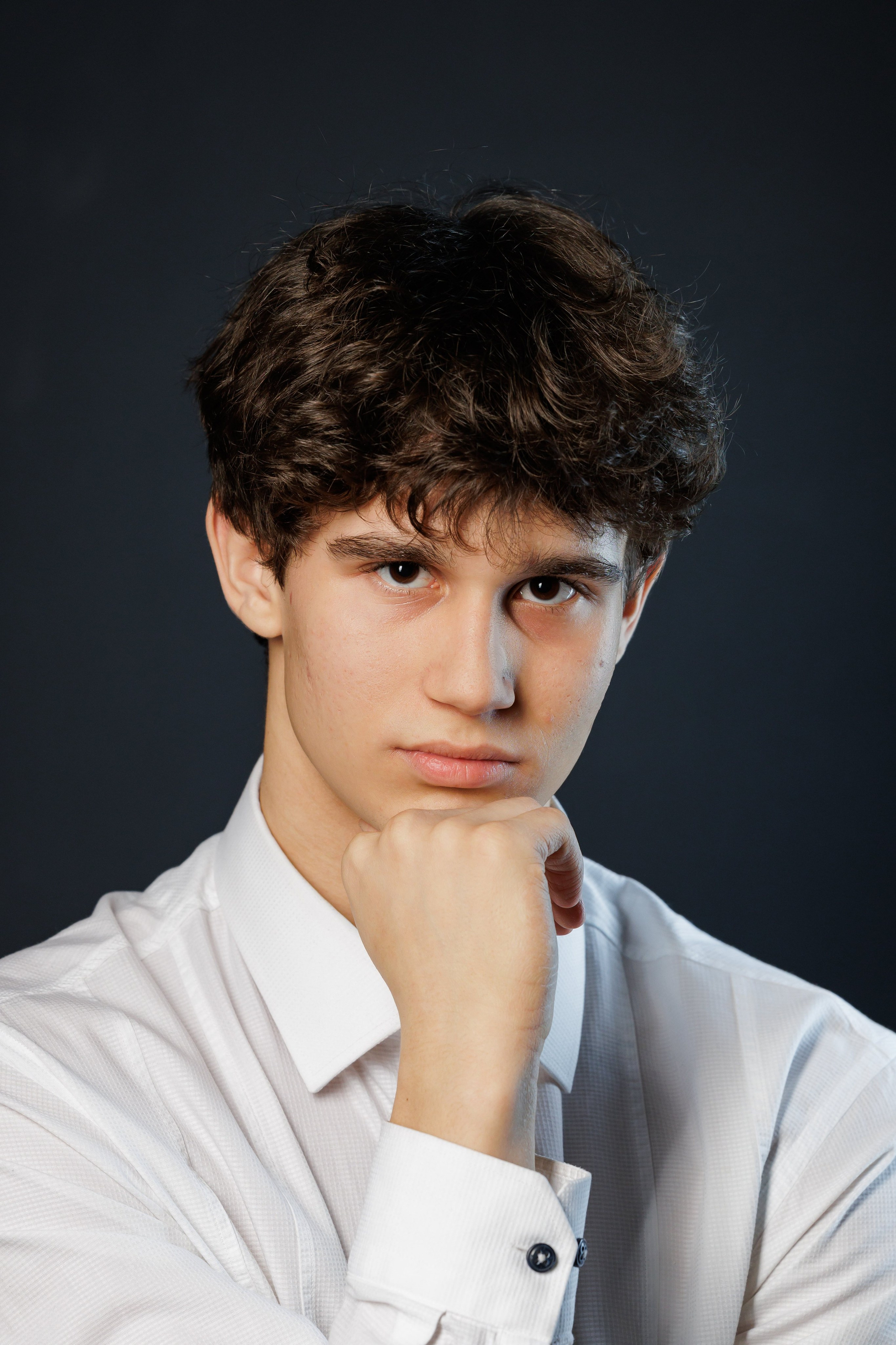 Выпускные альбомы Новокузнецк. Фотограф в Новокузнецке Бахтияр Омуров