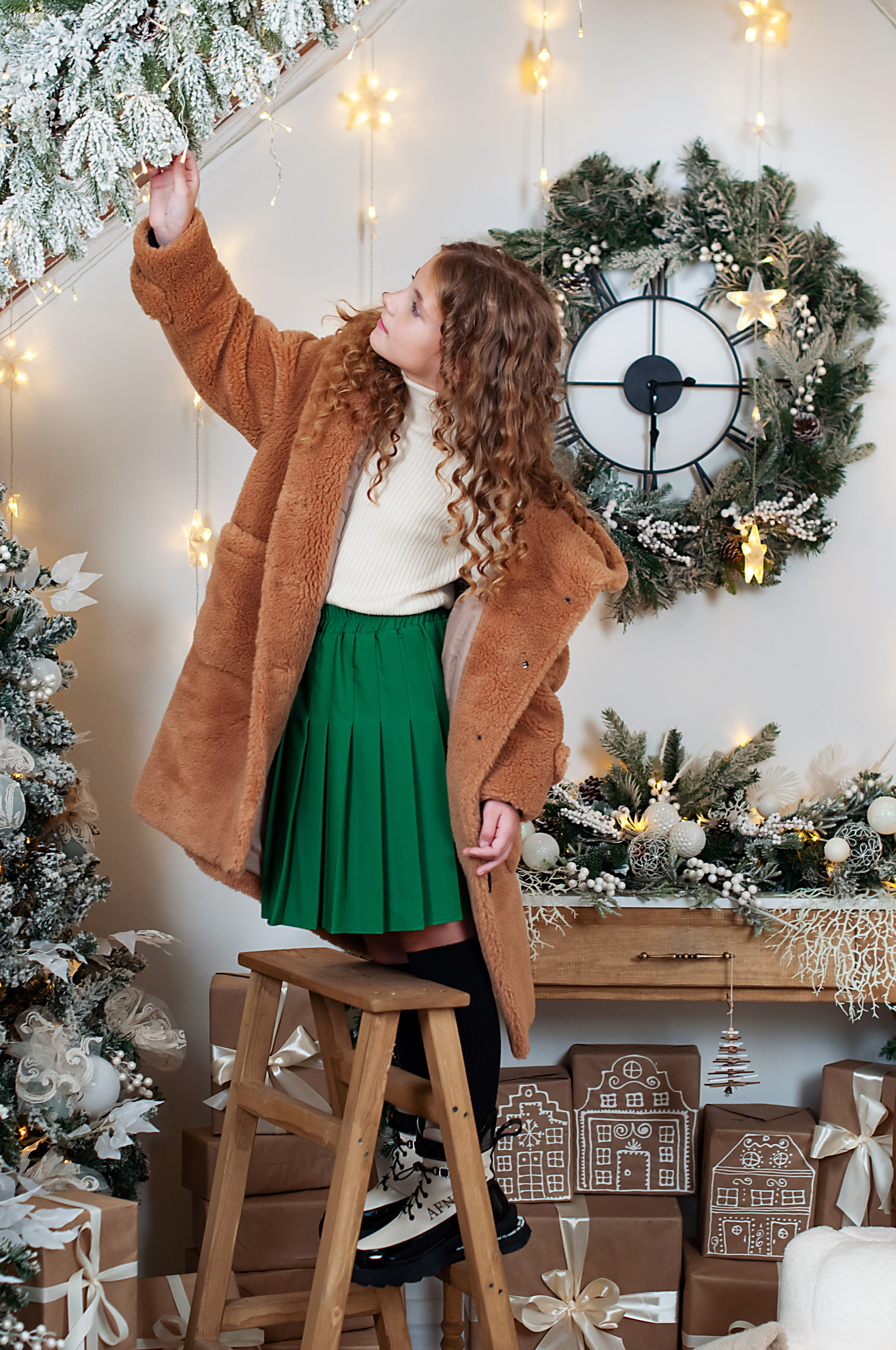 Модель Полина, новогодняя фотосессия. Студия К2. Фотограф в Хабаровске