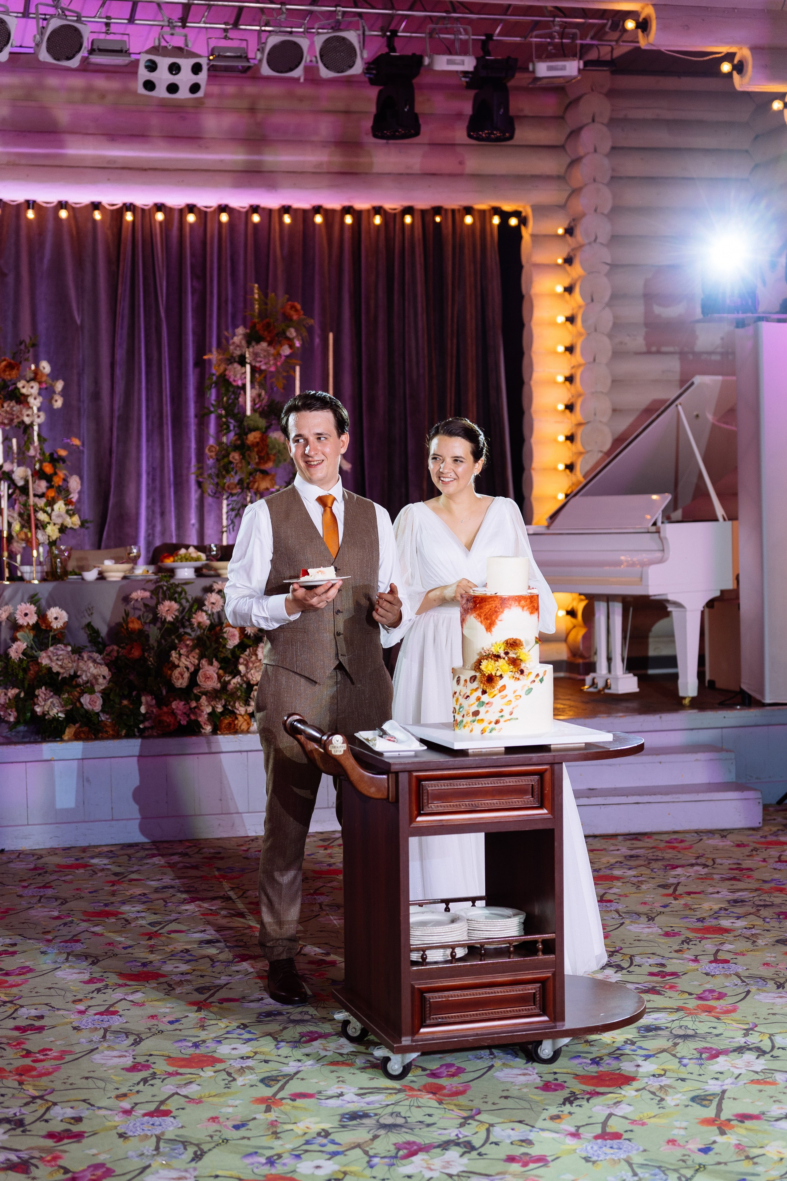 Свадьба Олега и Виктории в клубе «Ближняя дача»