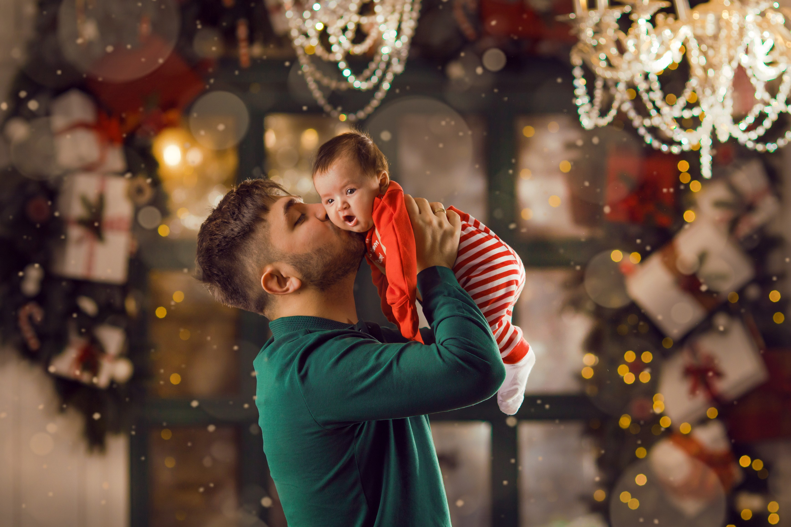 Съёмка в студии с новогодним декором. Фотограф Анна Невская