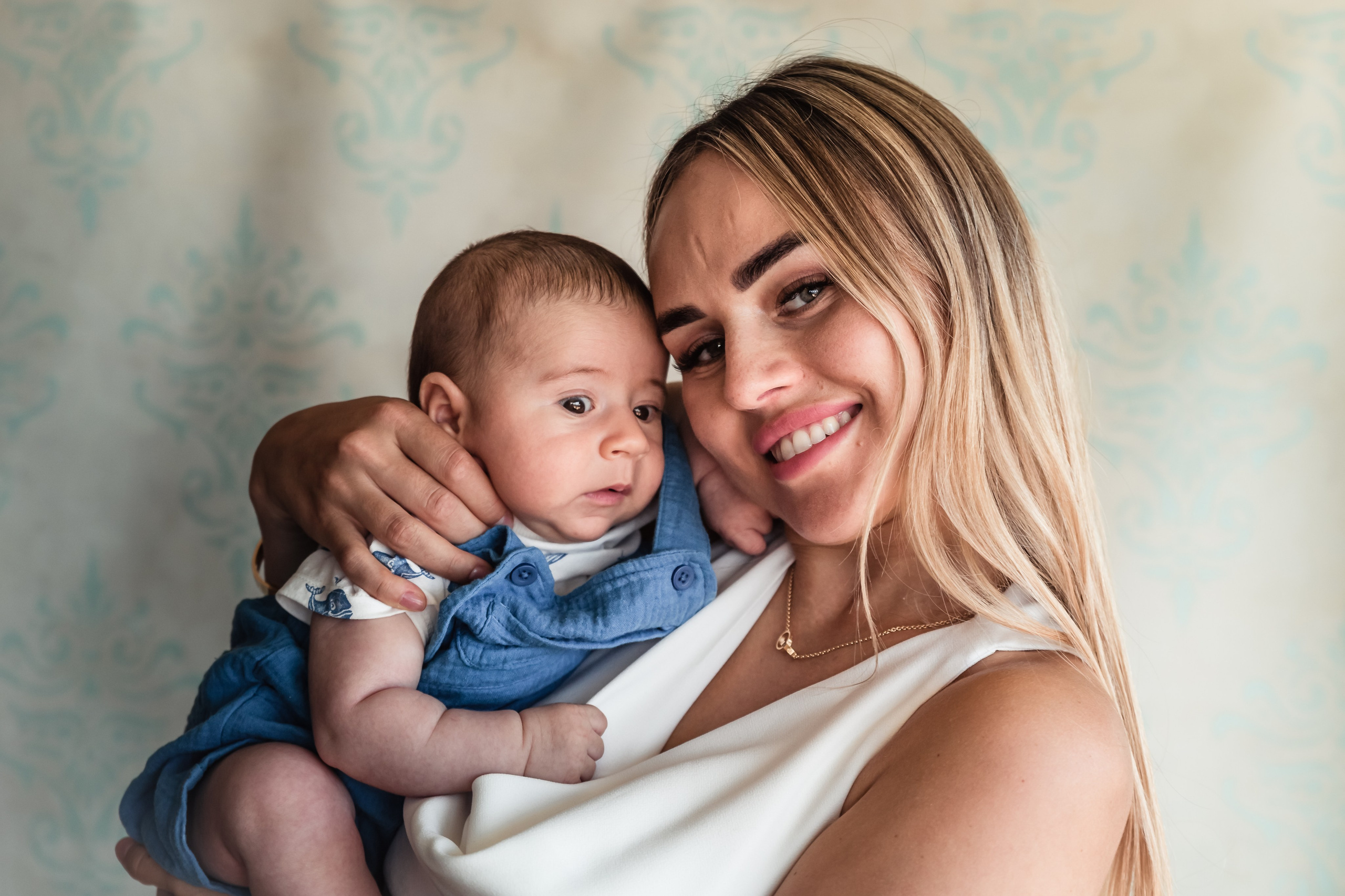 Newborn photoshooting. Professional family and children’s photographer in Izmir Irina Eron
