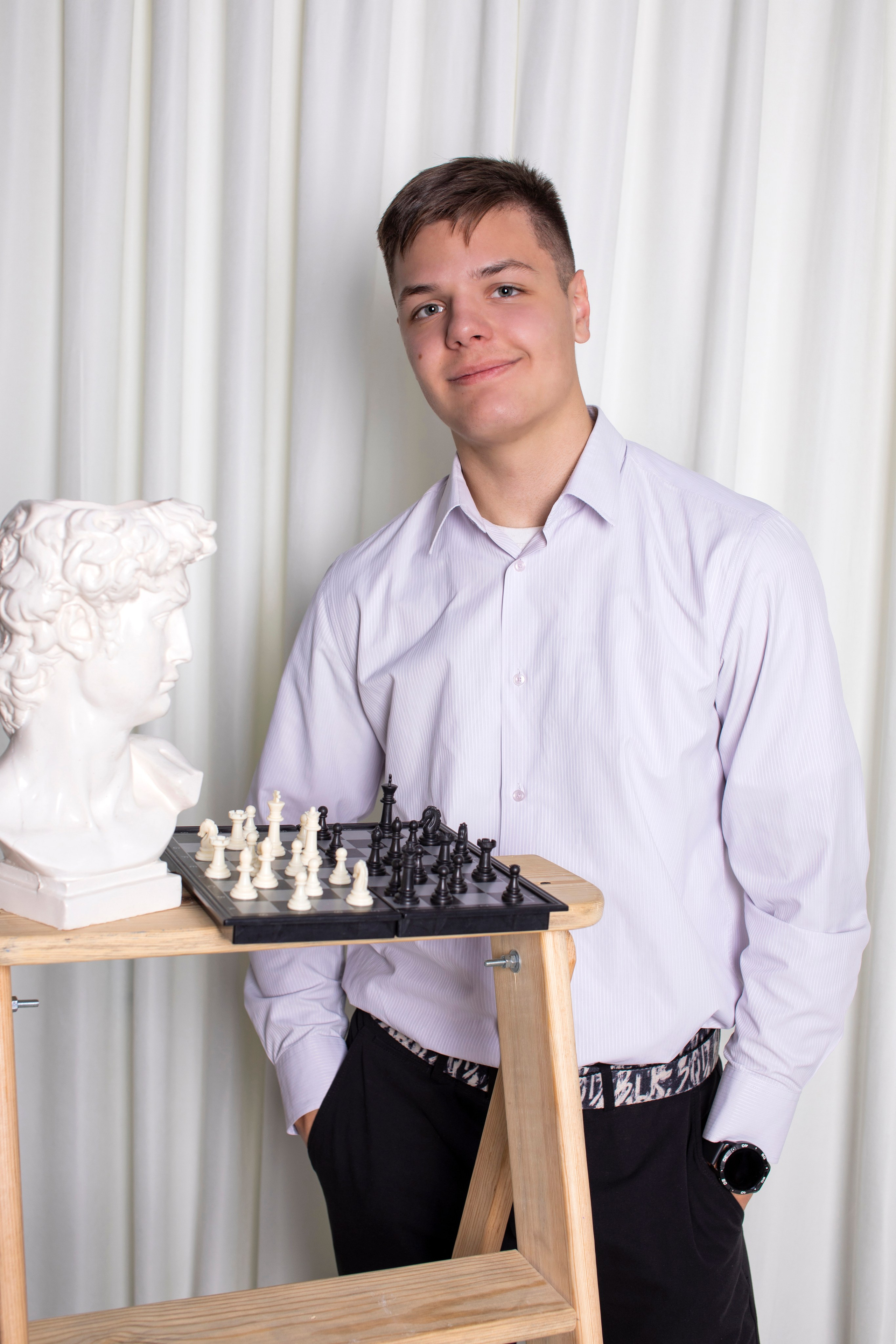 Выпускные альбомы в Красноярске. Студия Колибри