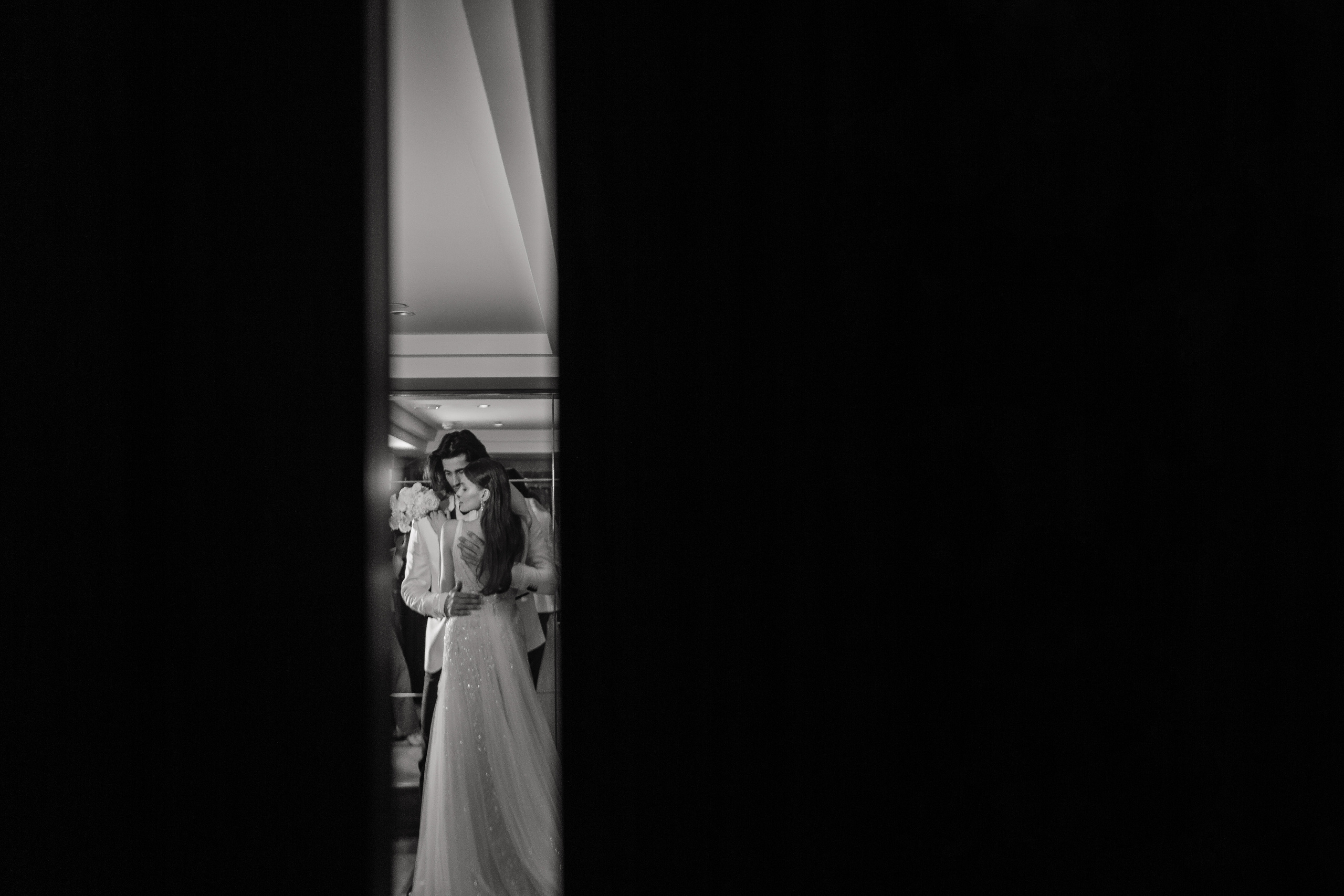 Портретные фотографии молодожёны свадебная фотосессия сборы невесты