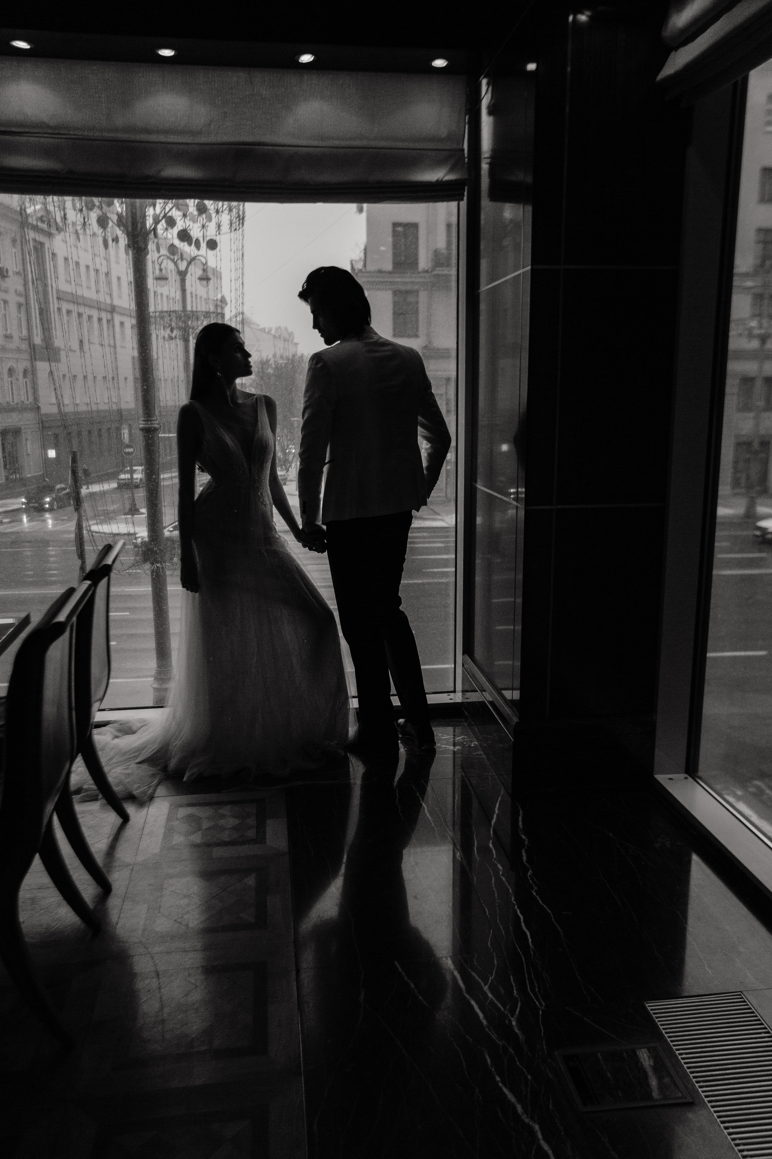 Портретные фотографии молодожёны свадебная фотосессия сборы невесты