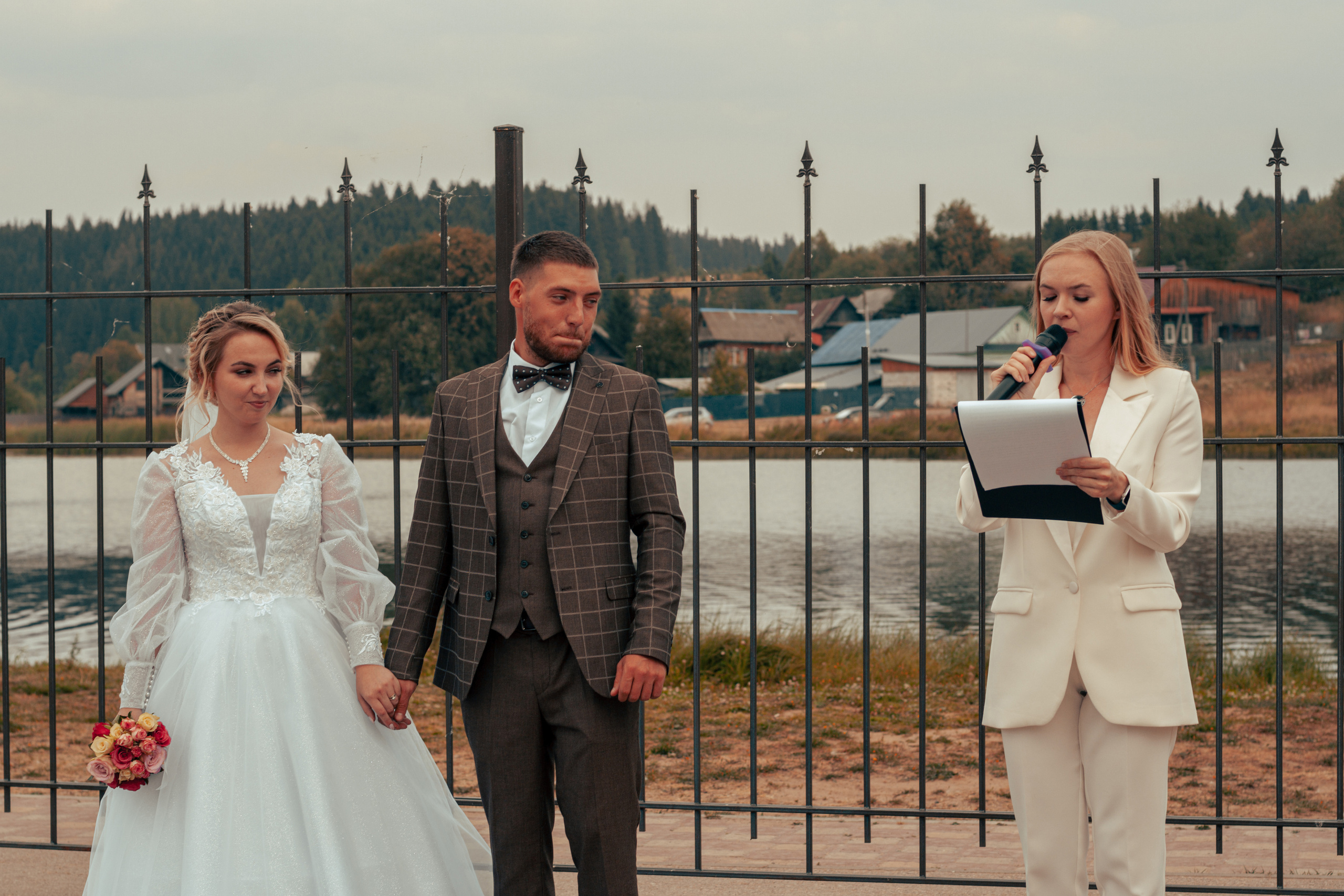 Ведущая на свадьбу Мария Снегур. Ведущий, Тамада, DJ, фото в Перми. Хорошее настроение