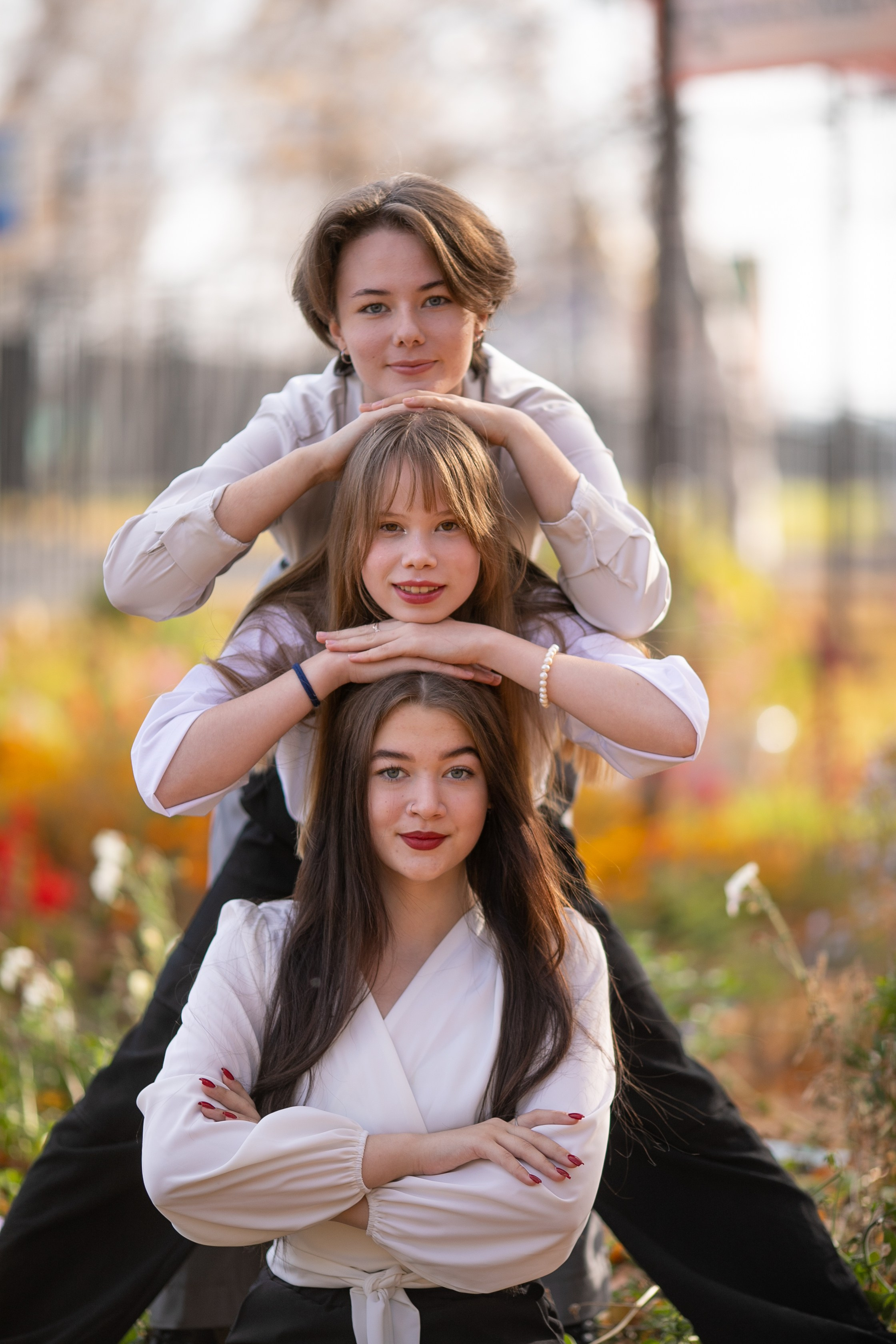 Выпускные альбомы 9-11 классы. Семейный и детский фотограф София Шарабурко, Томская область