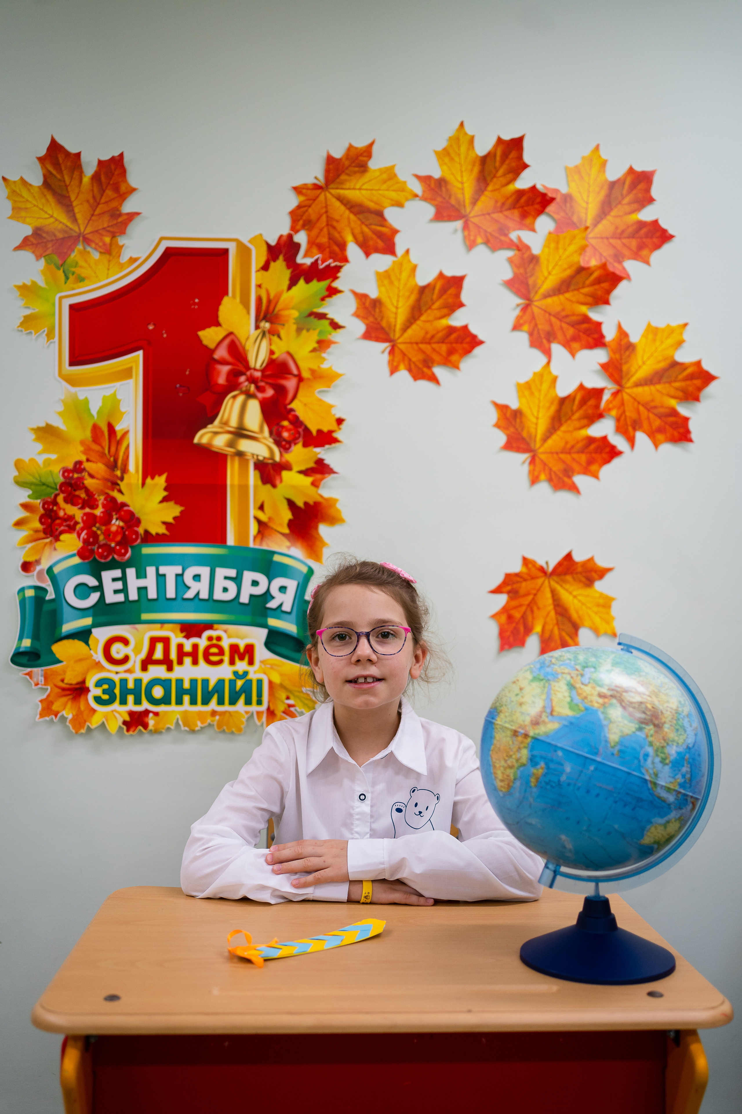 1 сентября праздник в школе ученики учителя гимназия частная школа первоклассники гимназисты фотосъемка в школе фотограф на детский праздник