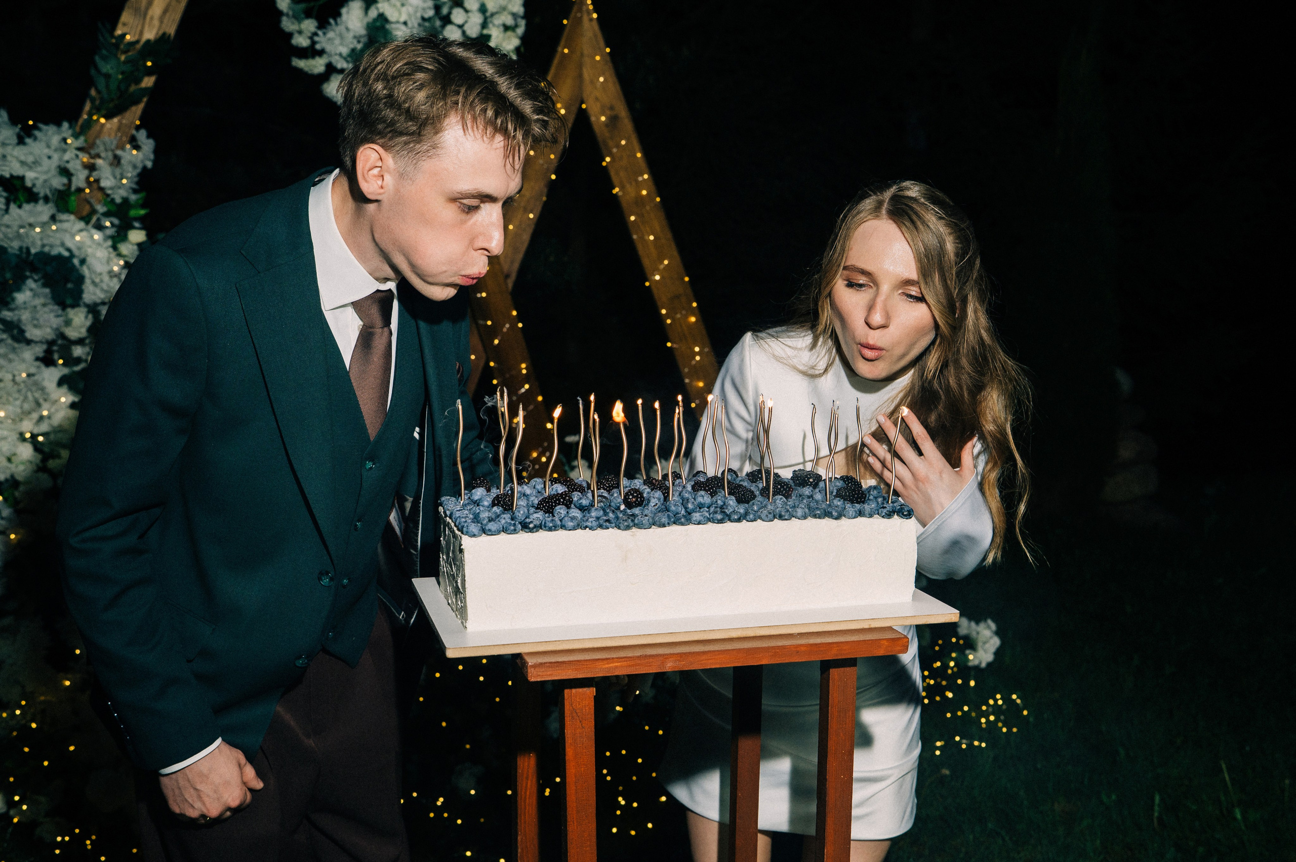 Свадебная фотосессия пары в Агроусадьбе Дачка бай