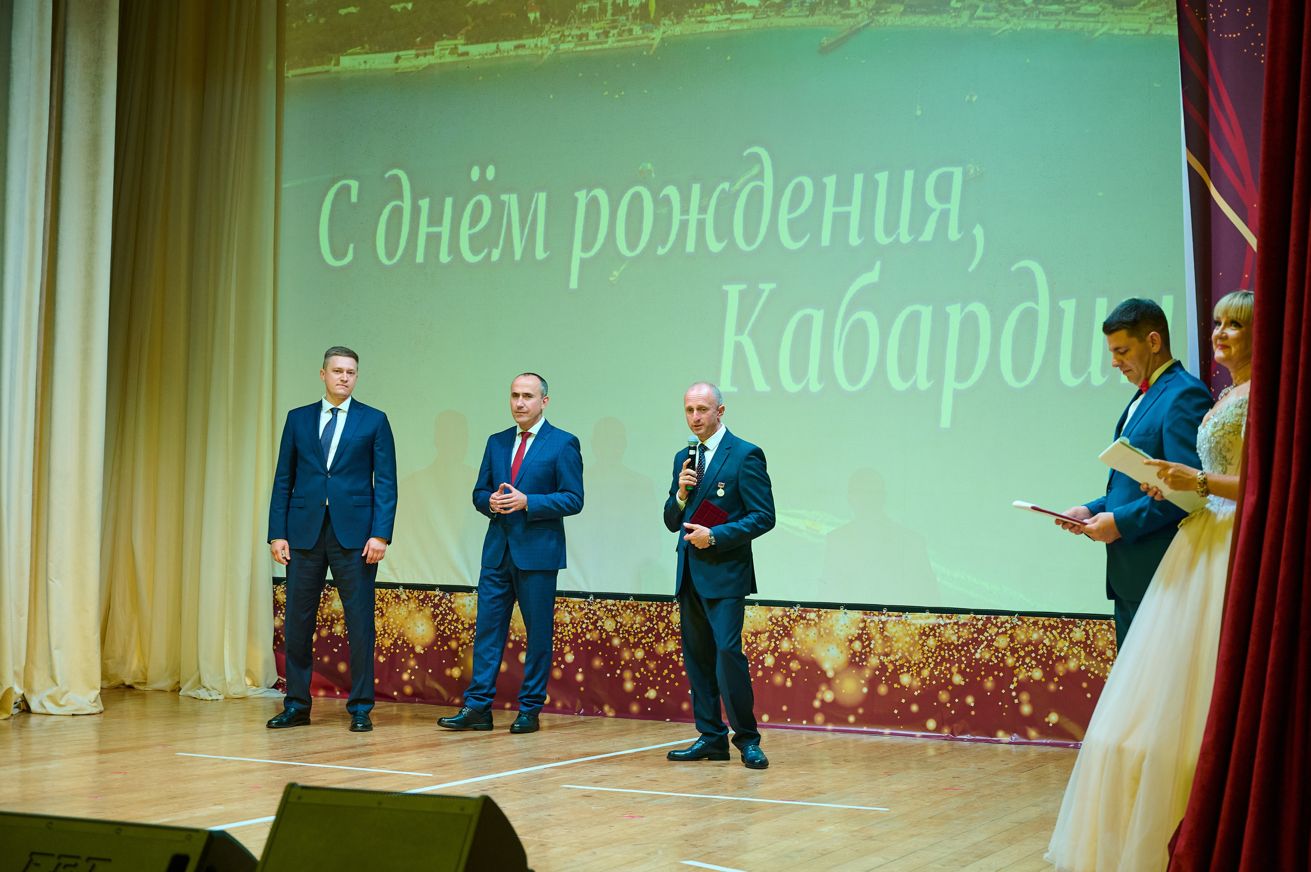 190 лет Кабардинке. Жизнь курорта Кабардинка в фотографиях