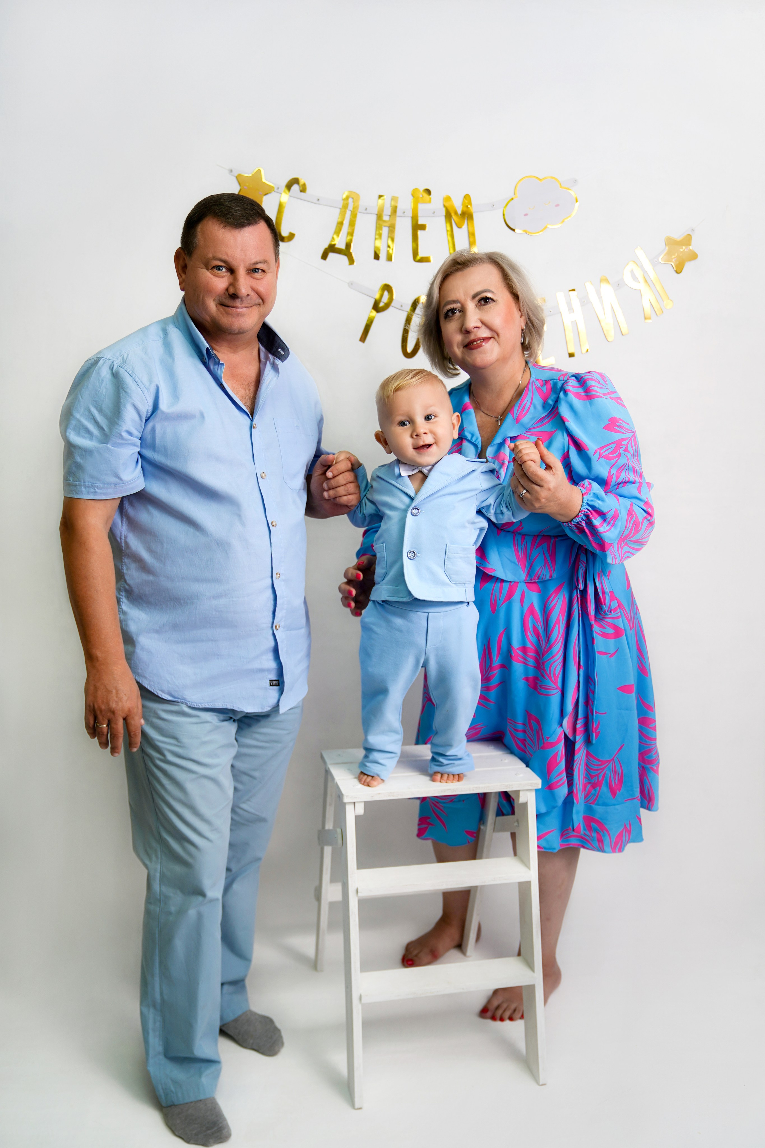 Фотосессия ГОДОВАСИЕ. Фотограф новорожденных, детей до года и беременных в Симферополе