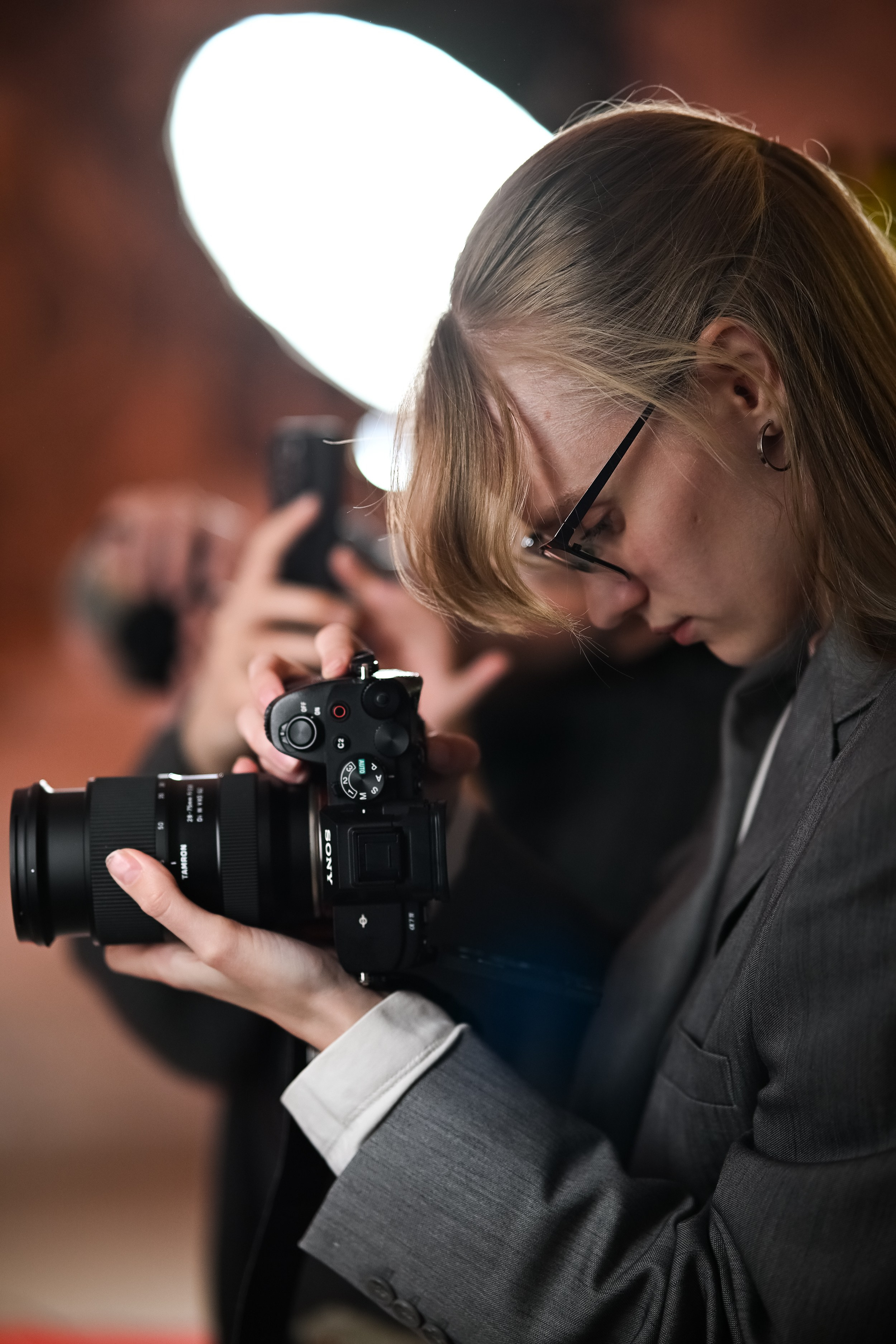 Репортаж о живой атмосфере Portfolio Party 2025 в Казани с яркими моментами