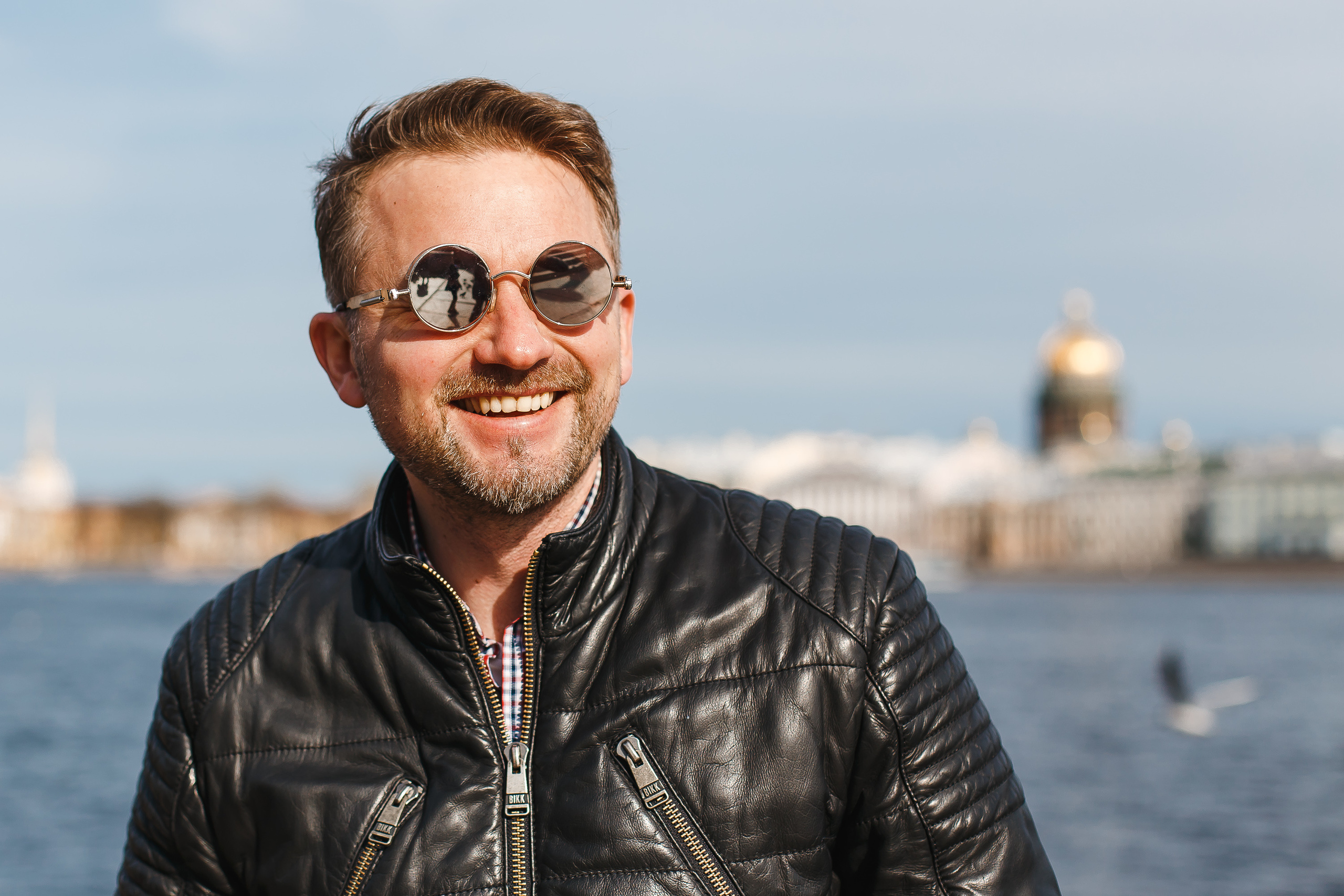 Авторский социальный фотопроект Улыбнись Петербург! фотограф в Санкт-Петербурге Антонина Линова, портретный фотограф в СПб