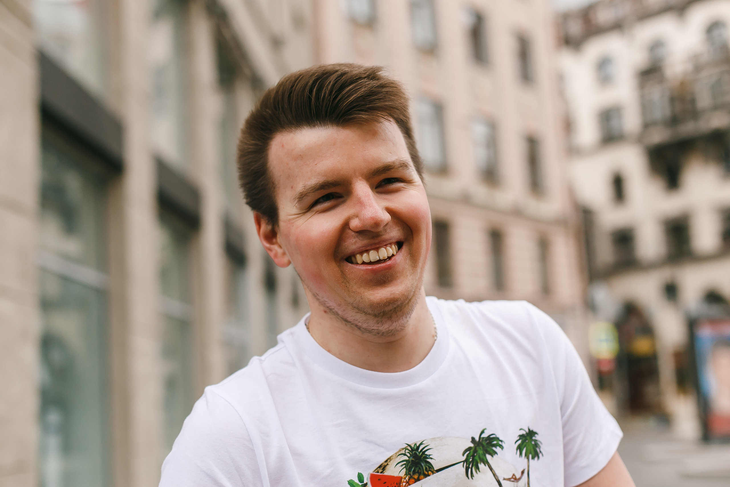 Авторский социальный фотопроект Улыбнись Петербург! фотограф в Санкт-Петербурге Антонина Линова, портретный фотограф в СПб