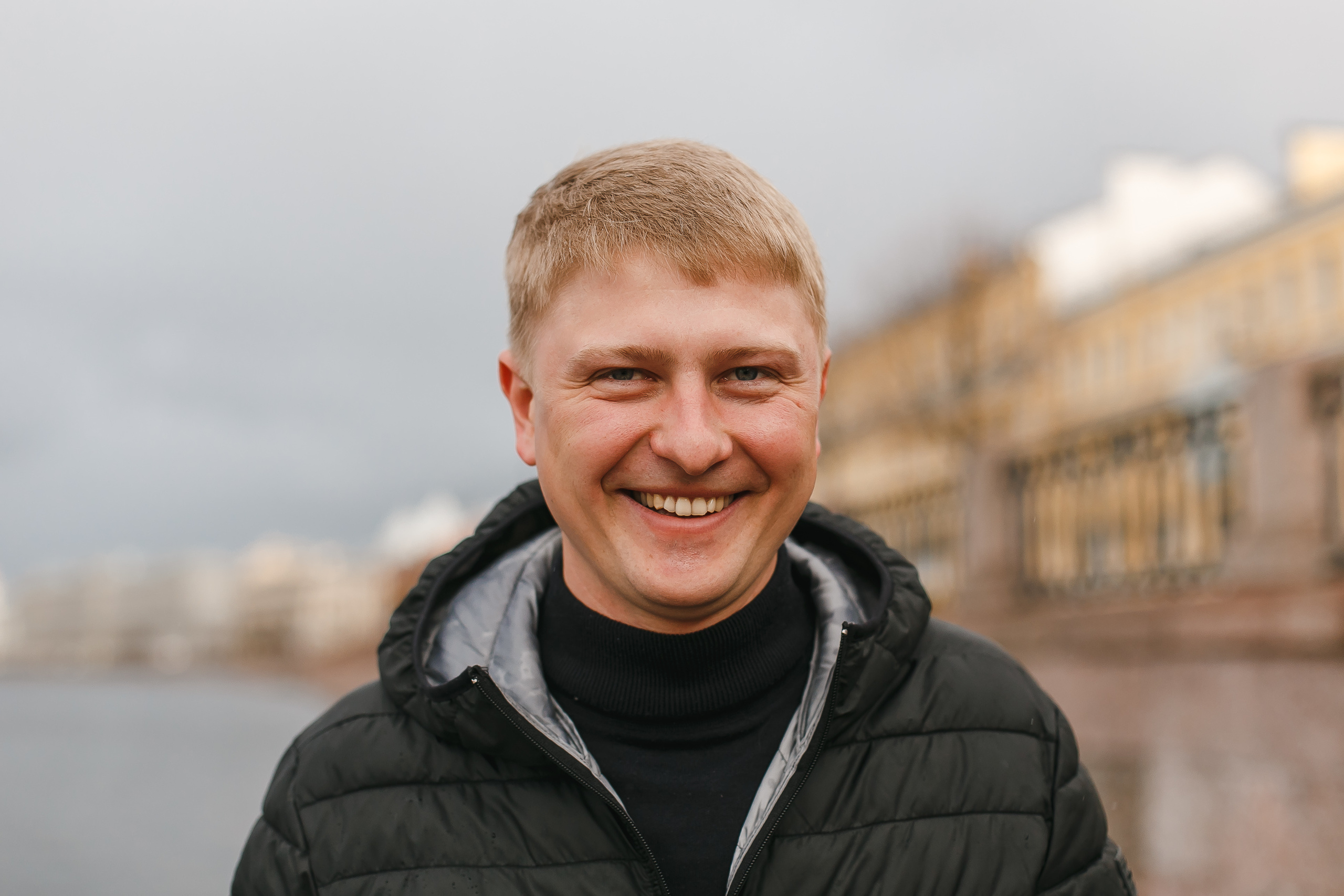 Авторский социальный фотопроект Улыбнись Петербург! фотограф в Санкт-Петербурге Антонина Линова, портретный фотограф в СПб