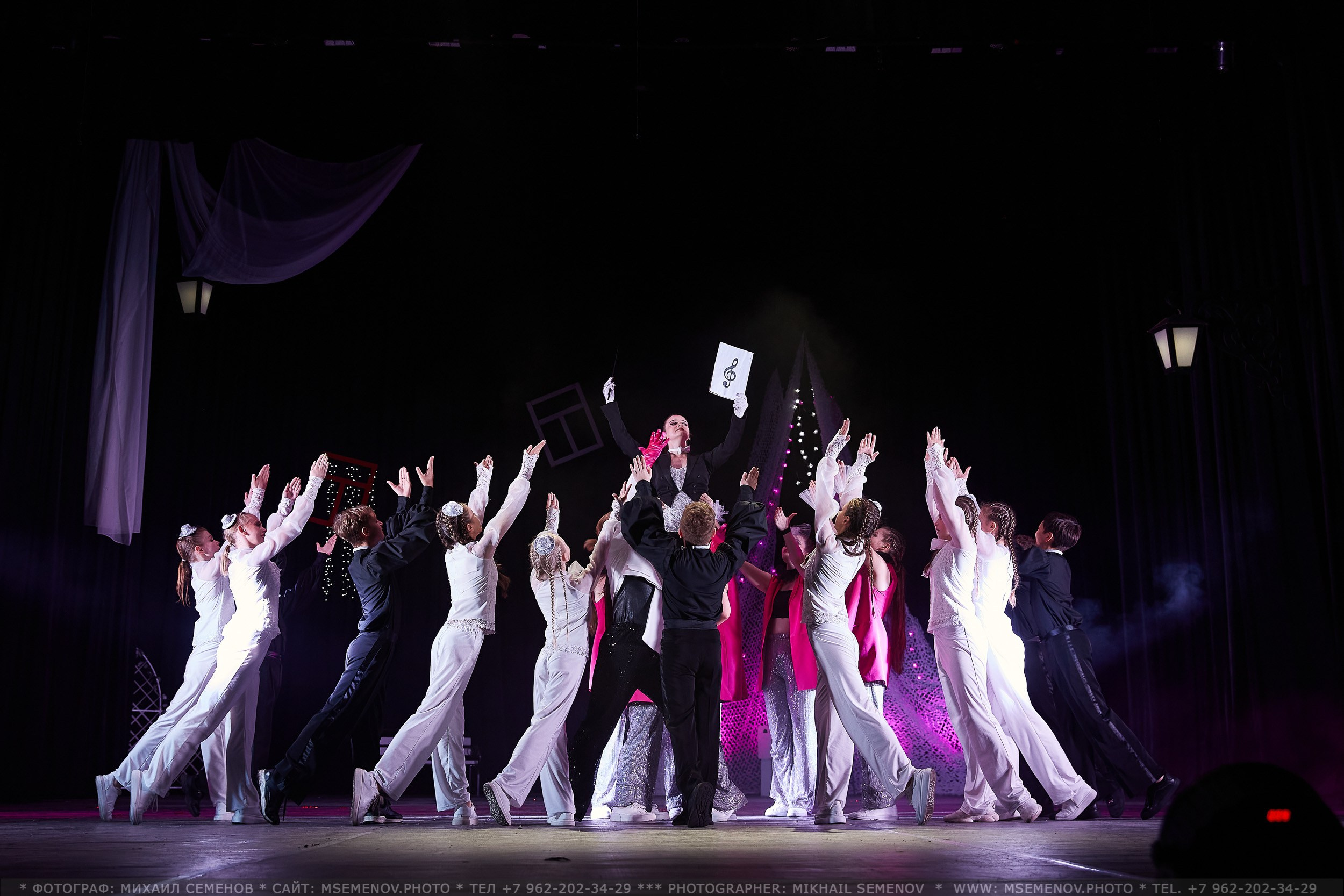 АНОНС фоторепортажа «Танцуй вопреки…» Танцевальный клуб «Априори». Фотограф, фотопроекты Михаила Семенова в Ярославле. Фотошкола