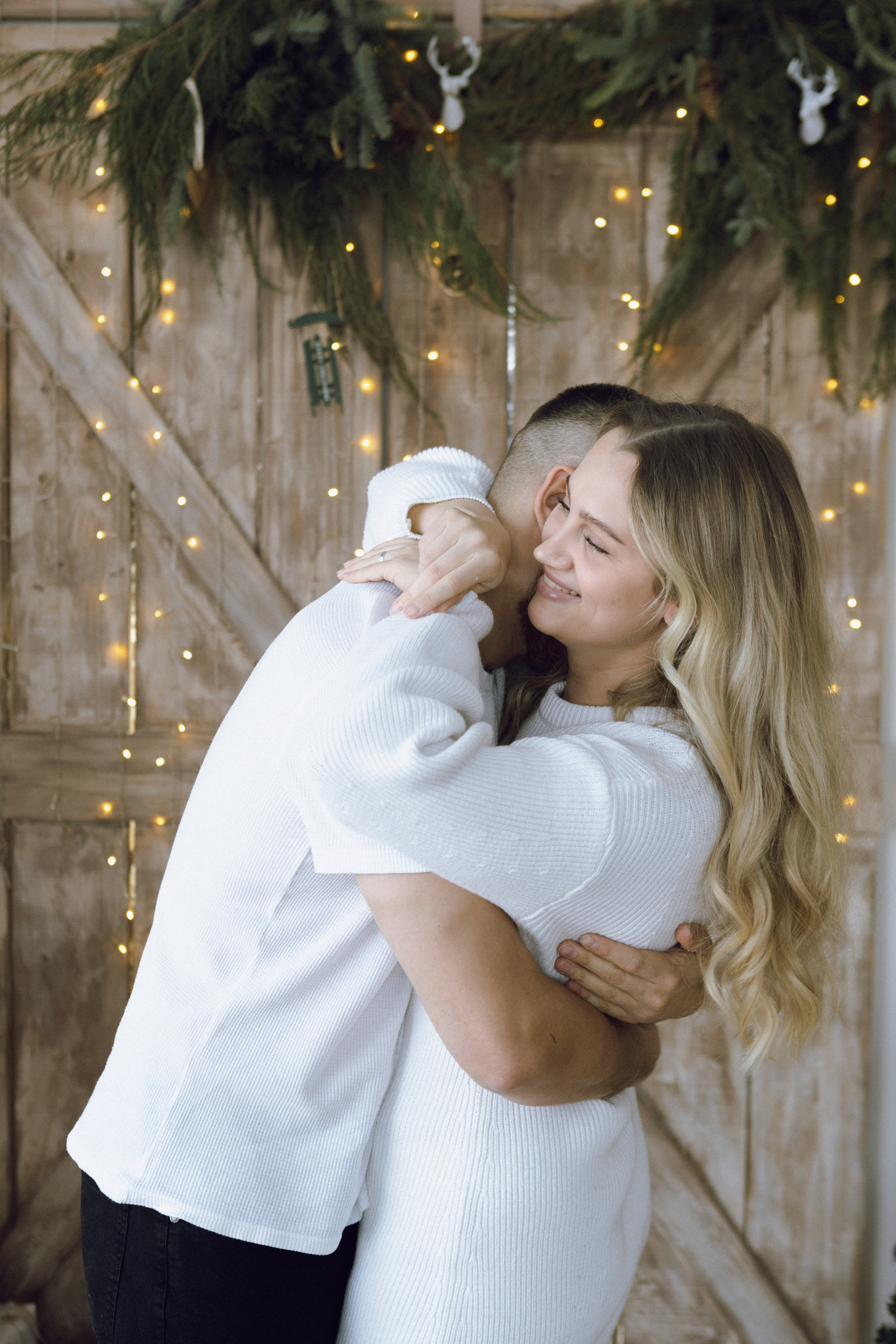 Новогодняя фотосессия. Фотограф Челябинск Эвелина Ганага, съемка для бизнеса и маркетплейсов