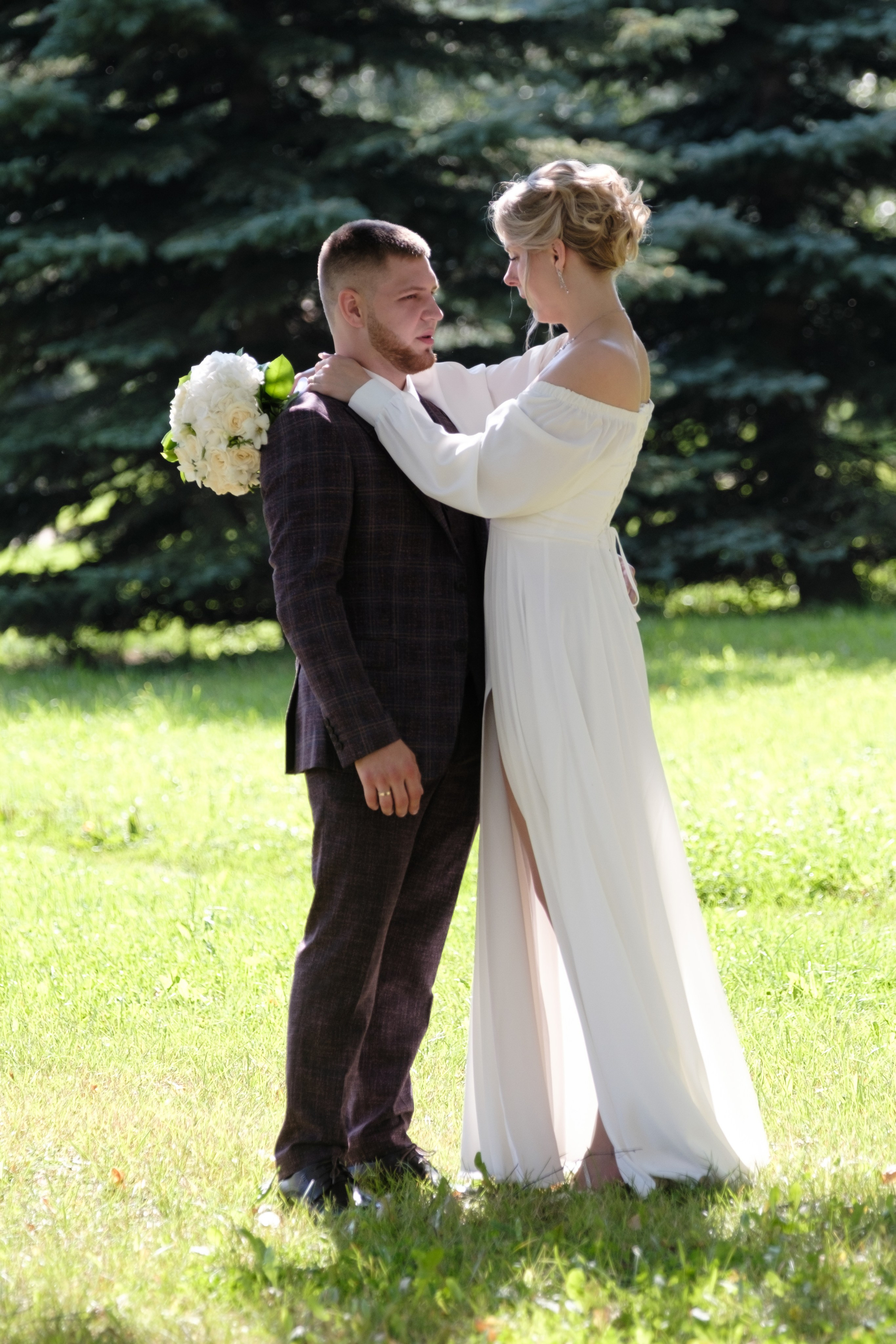 Анна и Алексей на ферме Бенуа. Professional photoartist in St. Petersburg (wedding, reportage, portrait, model book, love story) Alexander Shvedov