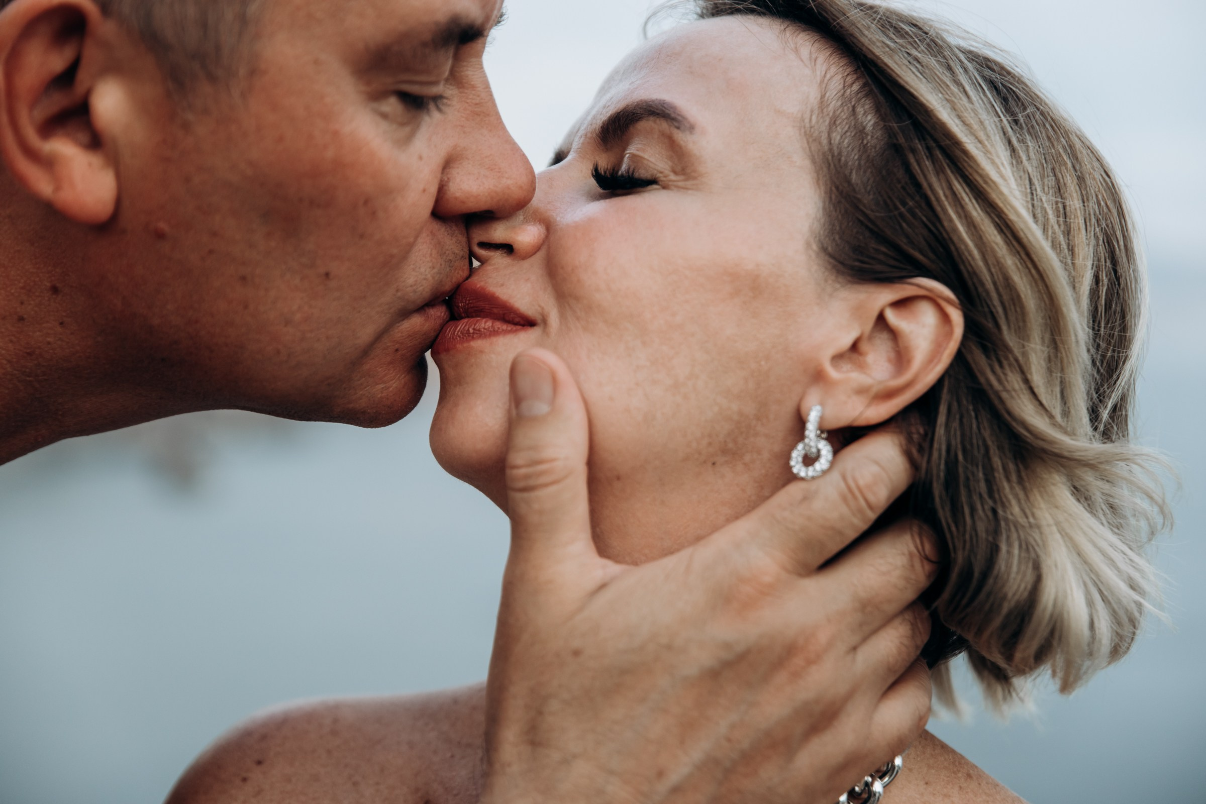 Карина, муж и две дочки. 20летний юбилей. Фотограф в Крыму — Федор зайцев. Свадебная, семейная и портретная съёмка. Фотографии для контента, для бизнеса. Корпоративная съёмка