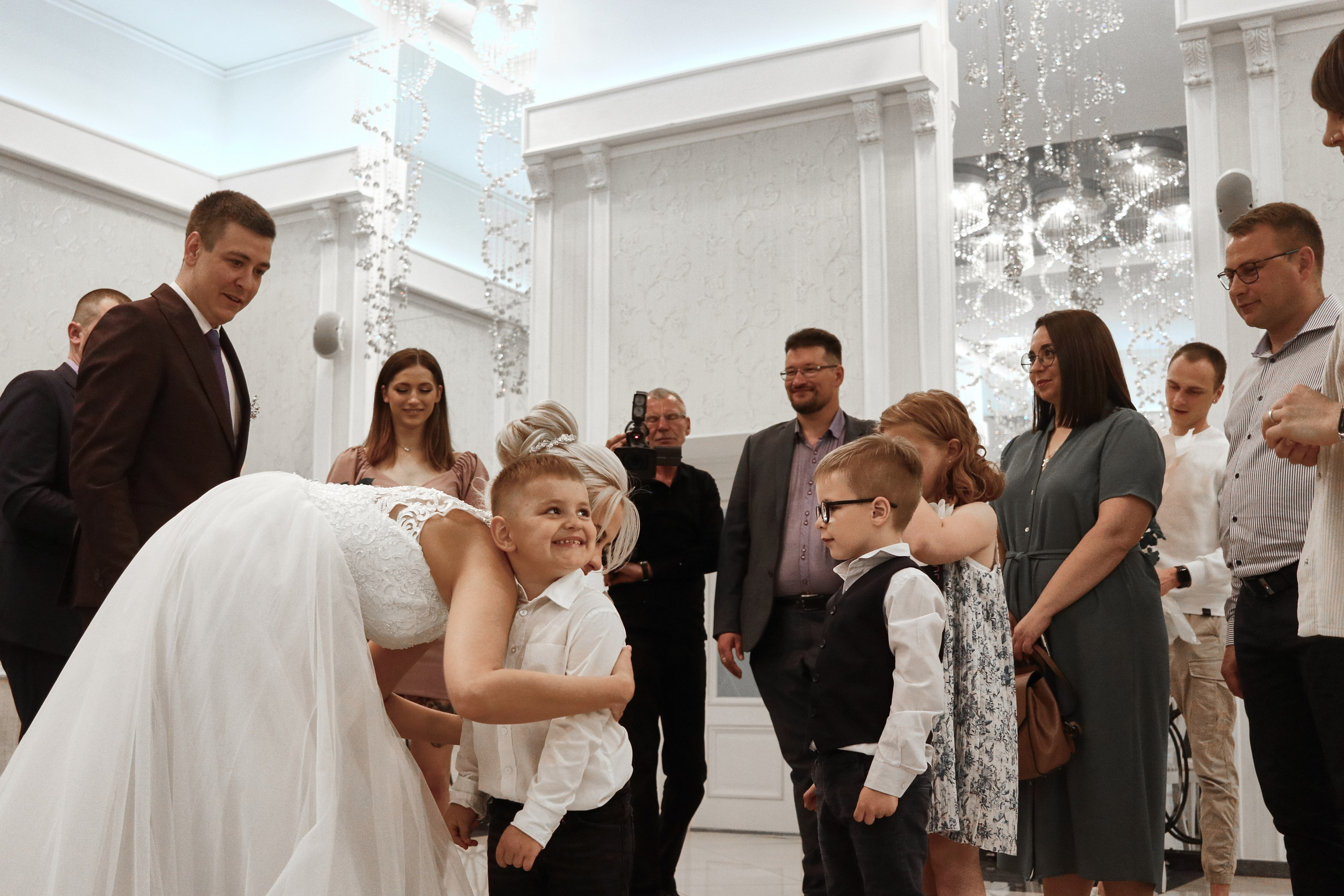 Они залезли на трактор…. Свадебный фотограф Анастасия Лахтионова