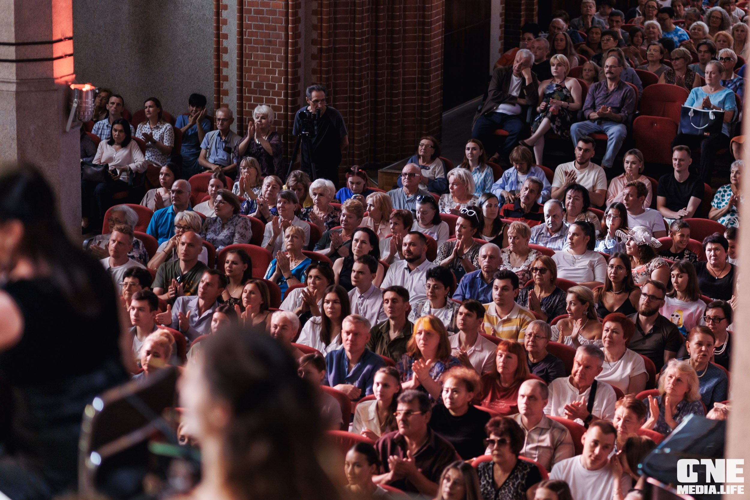 Фоторепортаж из Калининградской филармонии. One Media Life: фоторепортажи, фотоотчеты с мероприятий и заведений