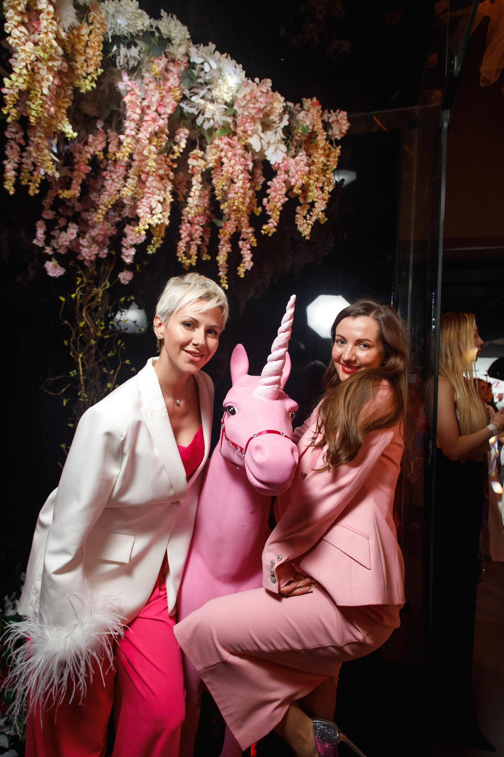 BRAVO FLORA EVENT. СВОИ. ФОТООТЧЕТЫ-СОБЫТИЯ-МЕСТА