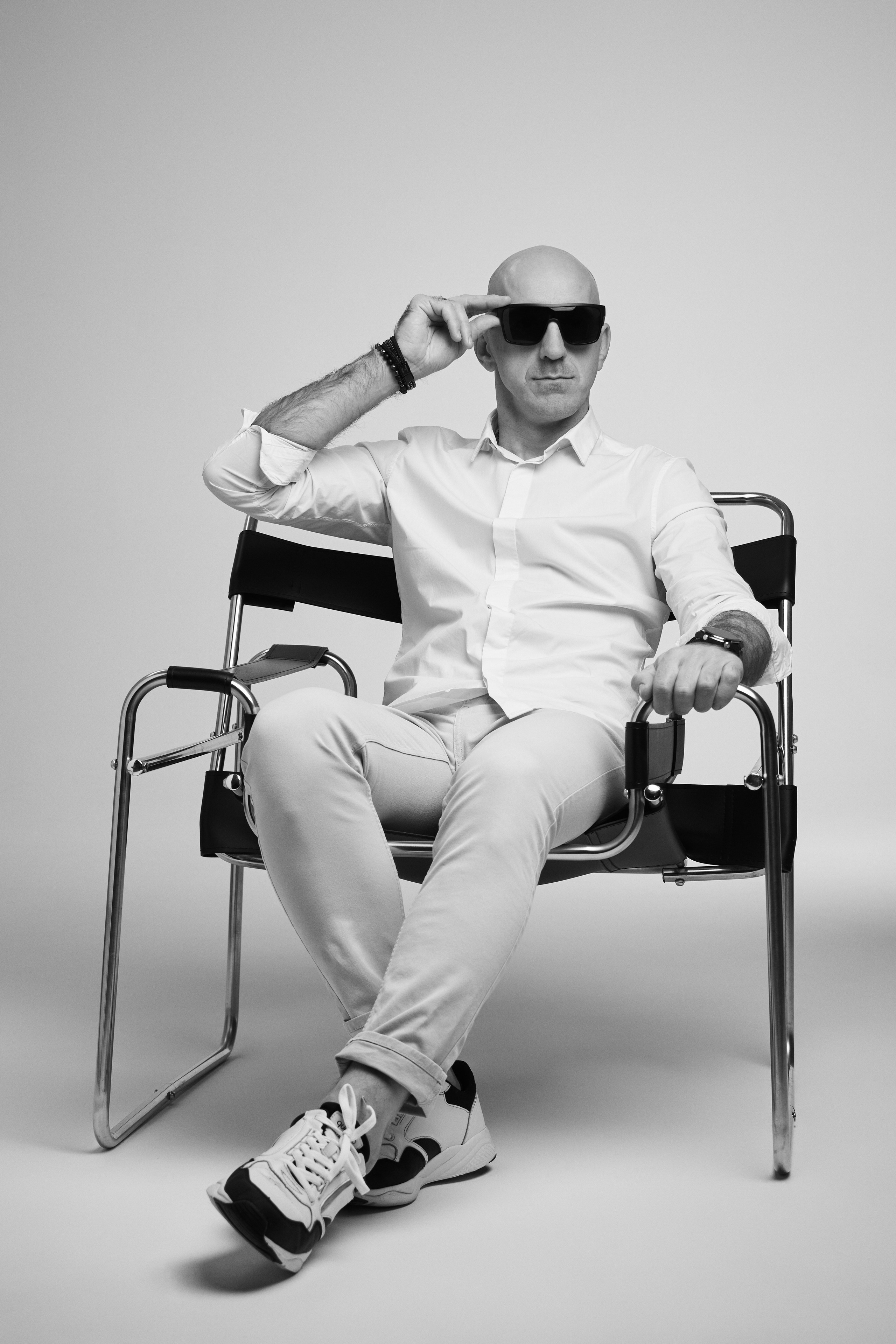 Студийная фотосессия для ведущего в городе Москва. Александр Чернин. Семейный и событийный фотограф