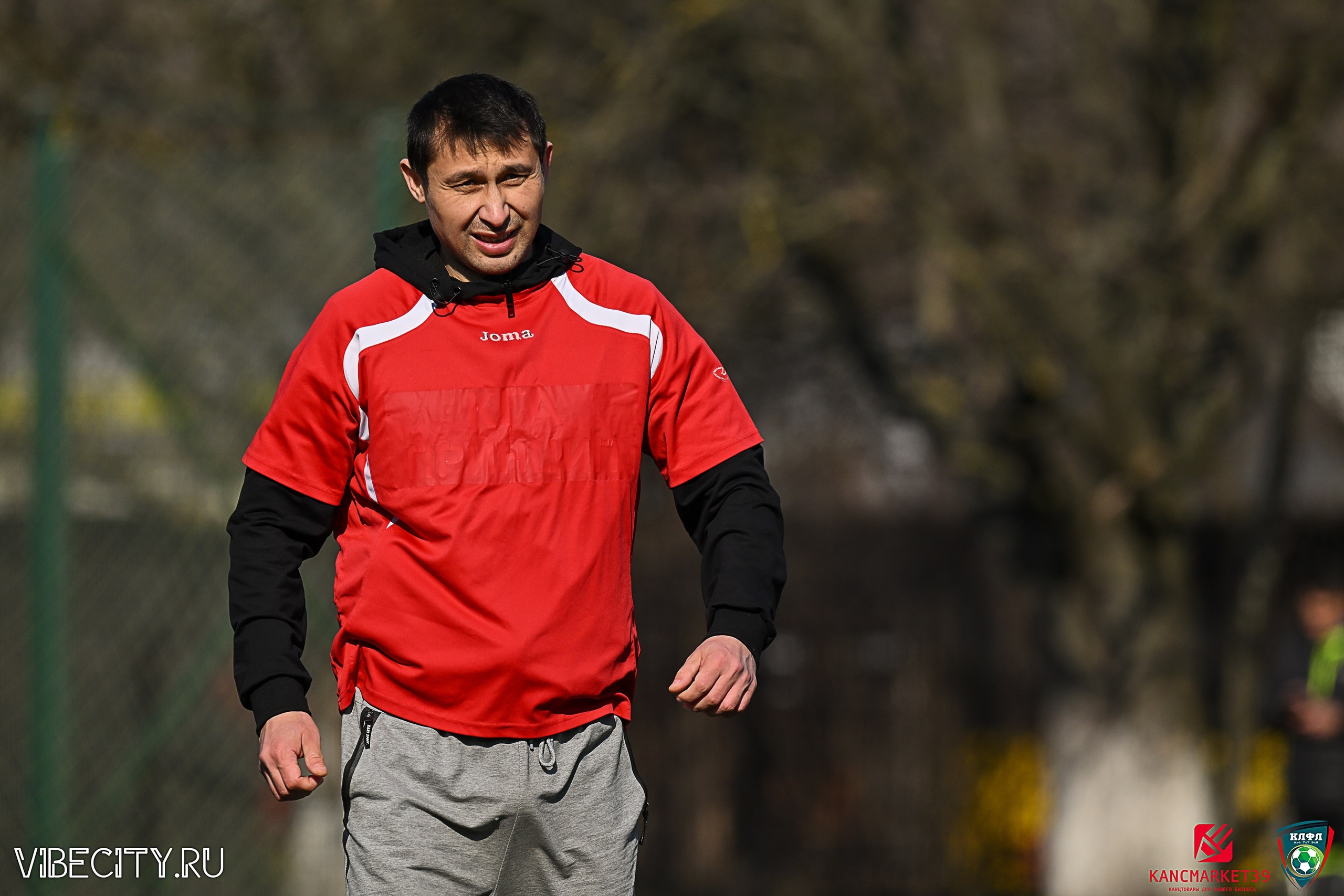 XX ЧЕМПИОНАТ КАЛИНИНГРАДСКОЙ ЛФЛ КАНЦМАРКЕТ39 сезона 2024–2025 гг. VIBECITY.RU Вайб Сити Ру Фоторепортажи Фотоотчеты Калининград